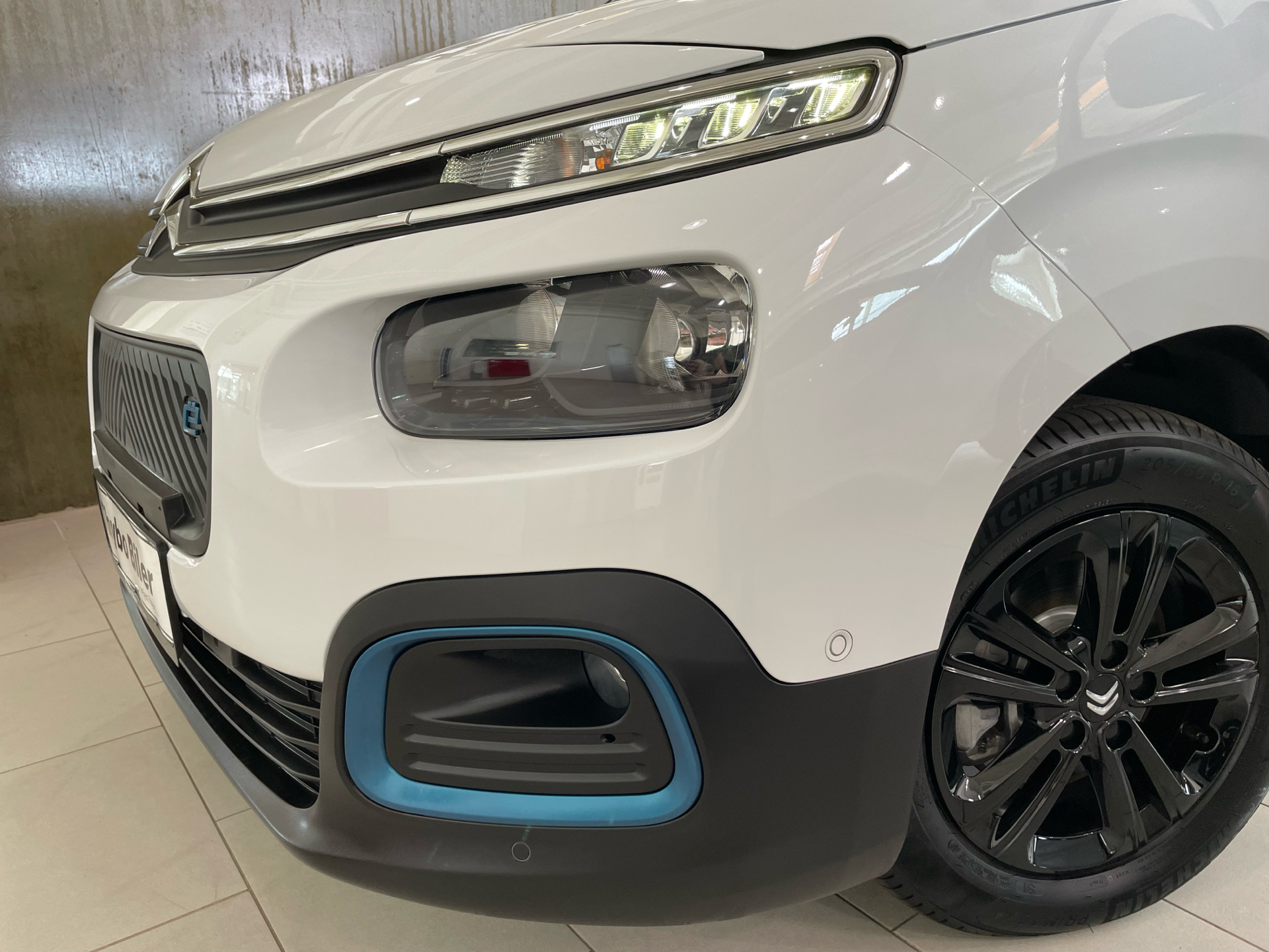 Billede af Citroën e-Berlingo EL Shine 136HK Aut.