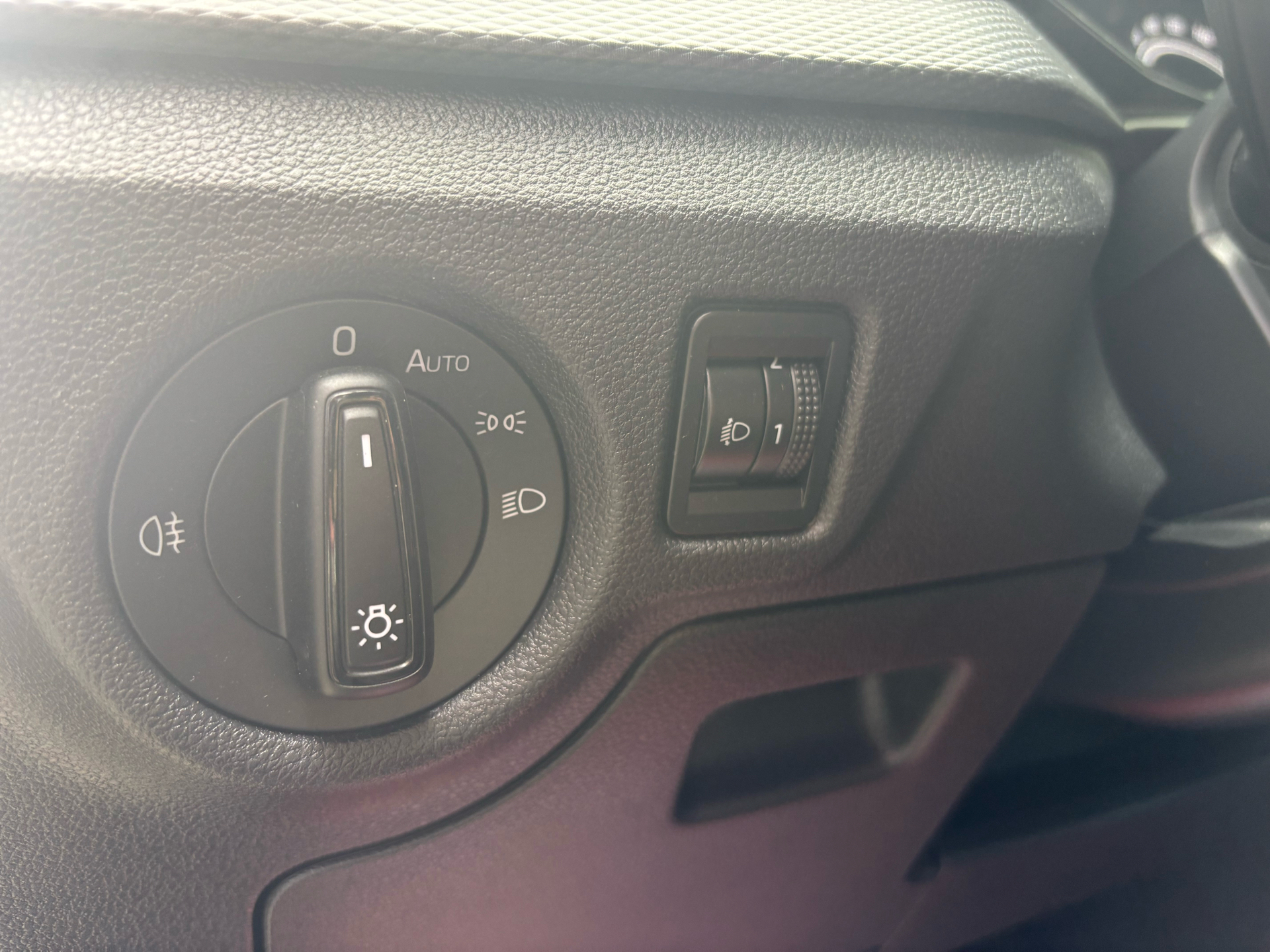 Billede af Skoda Kamiq 1,5 TSI ACT Dynamic DSG 150HK 5d 7g Aut.