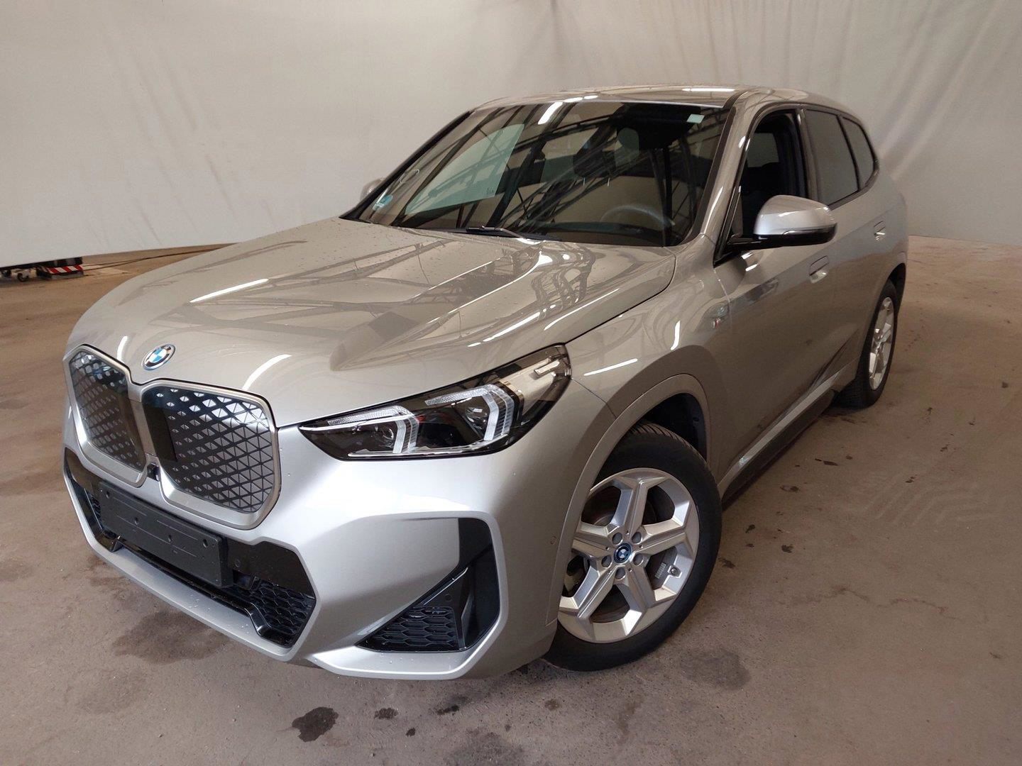 Billede af BMW iX1 xDrive30 M-Sport 4x4 313HK 5d Aut.
