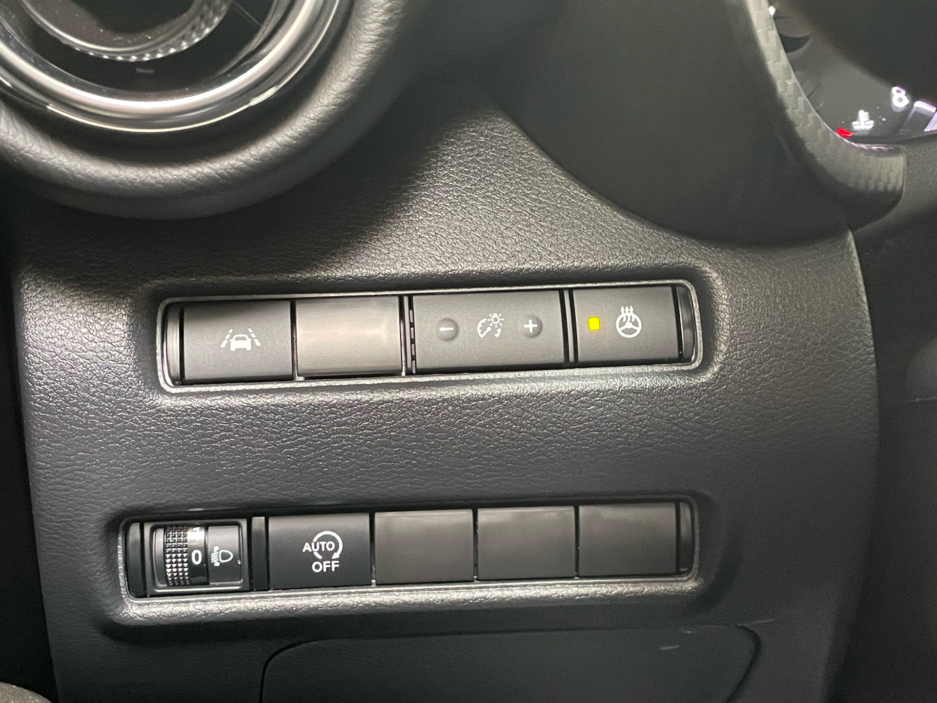 Billede af Nissan Juke 1,0 Dig-T N-Connecta DCT 114HK 5d 7g Aut.