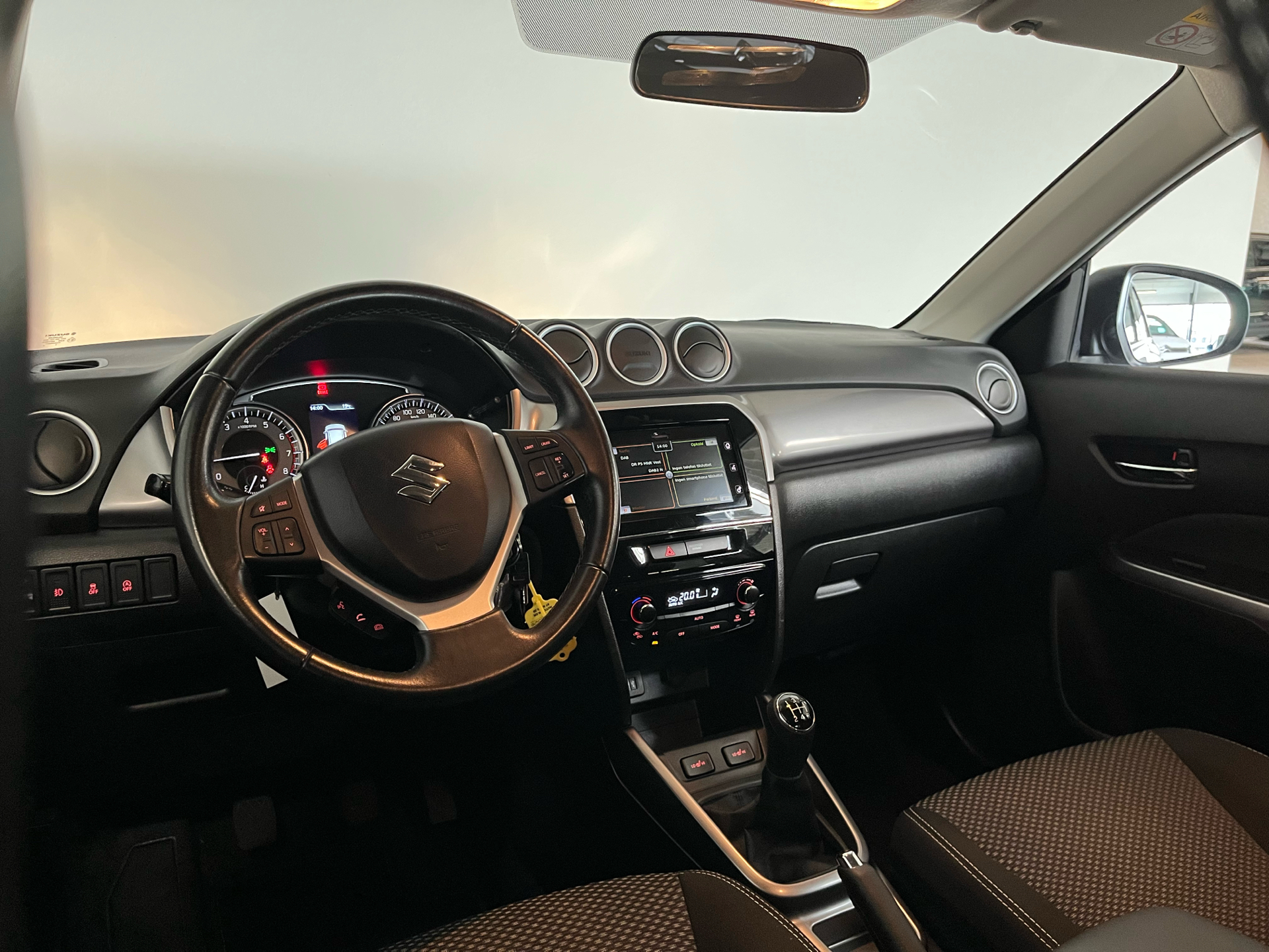 Billede af Suzuki Vitara 1,0 Boosterjet Active Cut 112HK 5d