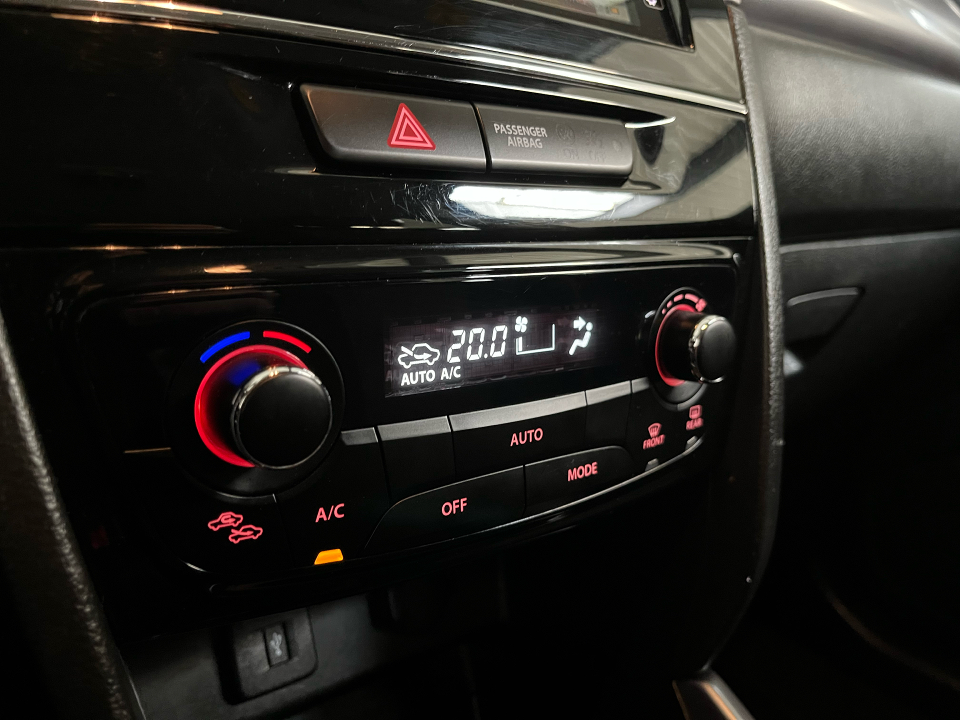 Billede af Suzuki Vitara 1,0 Boosterjet Active Cut 112HK 5d