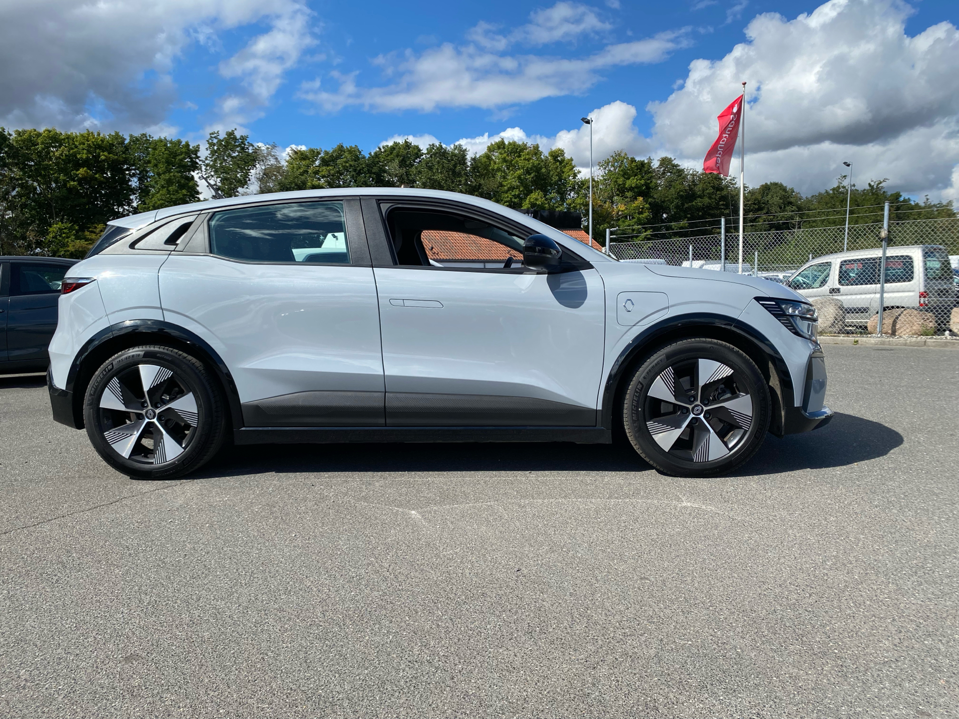 Billede af Renault Mégane E-TECH Equilibre 220HK 5d Aut.