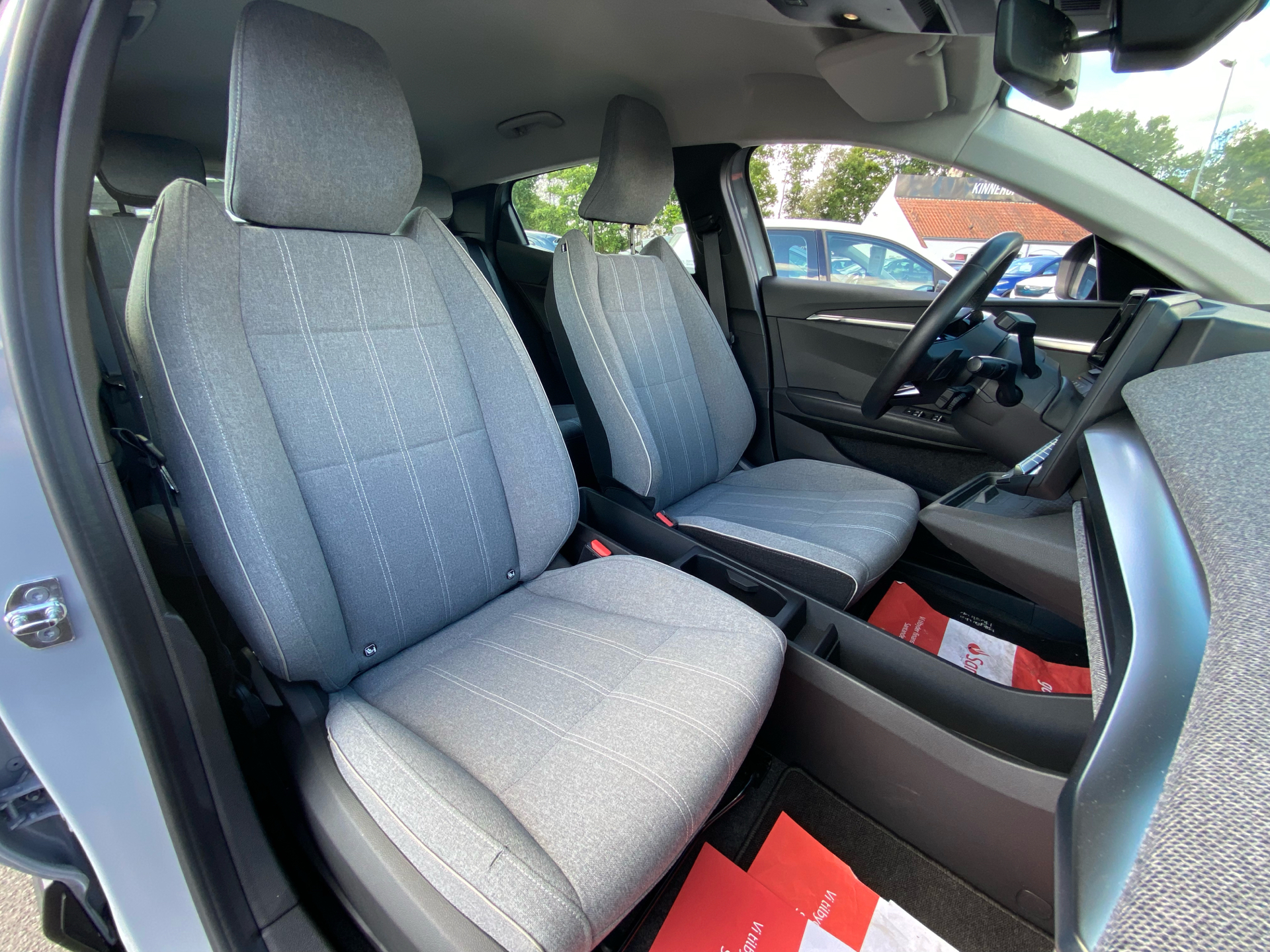 Billede af Renault Mégane E-TECH Equilibre 220HK 5d Aut.