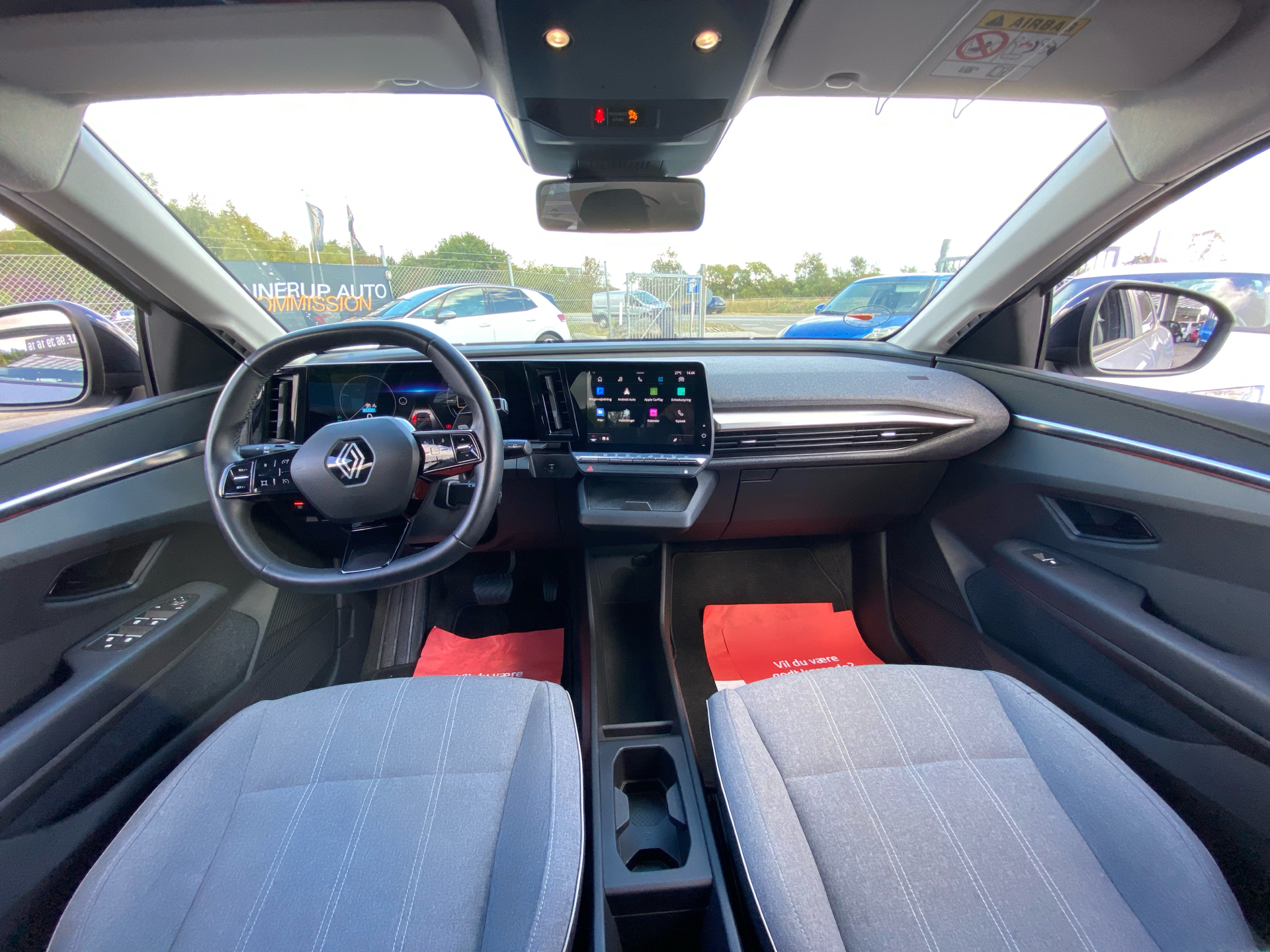 Billede af Renault Mégane E-TECH Equilibre 220HK 5d Aut.