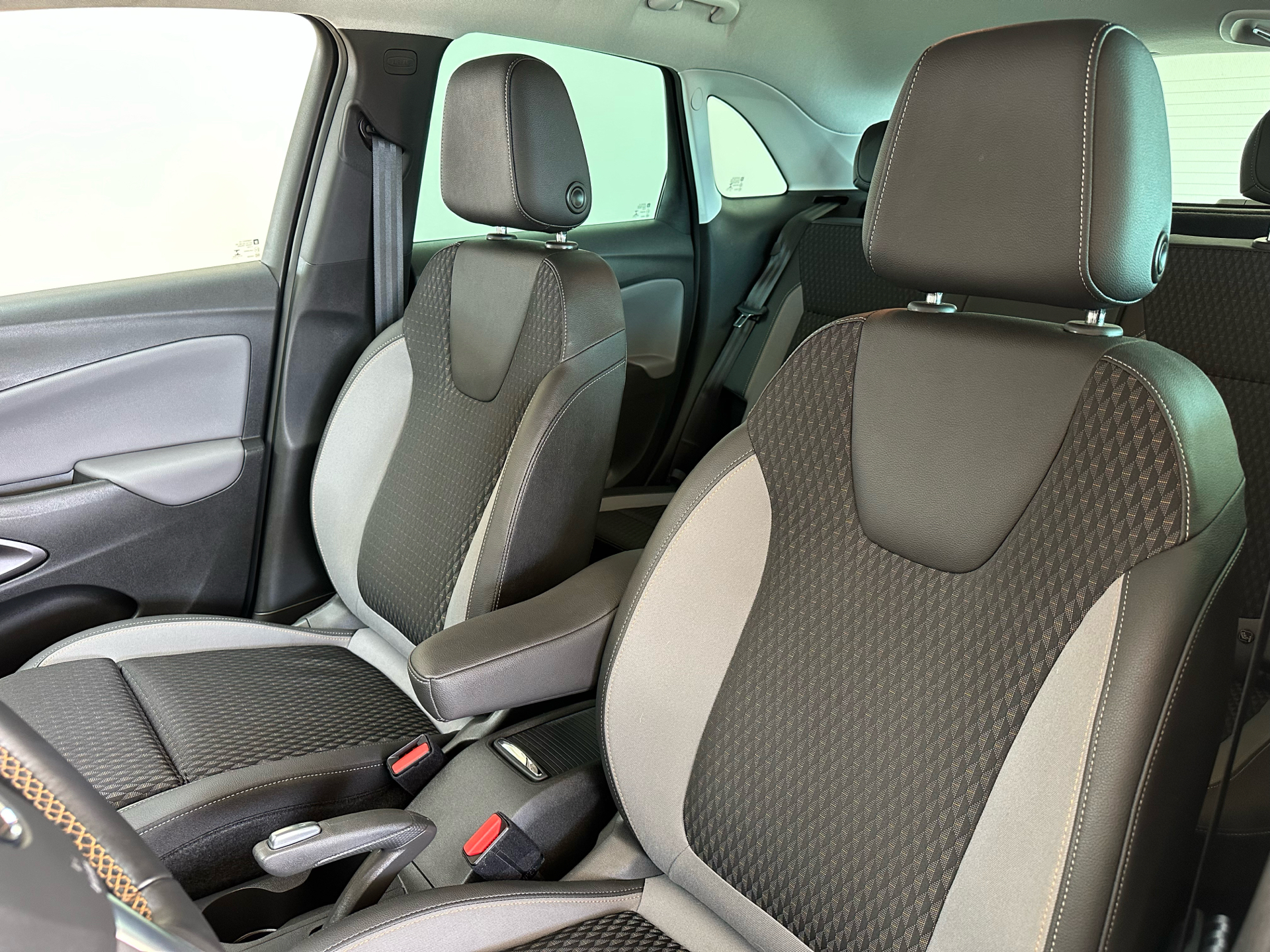 Billede af Opel Crossland X 1,2 Impress 83HK 5d 6g