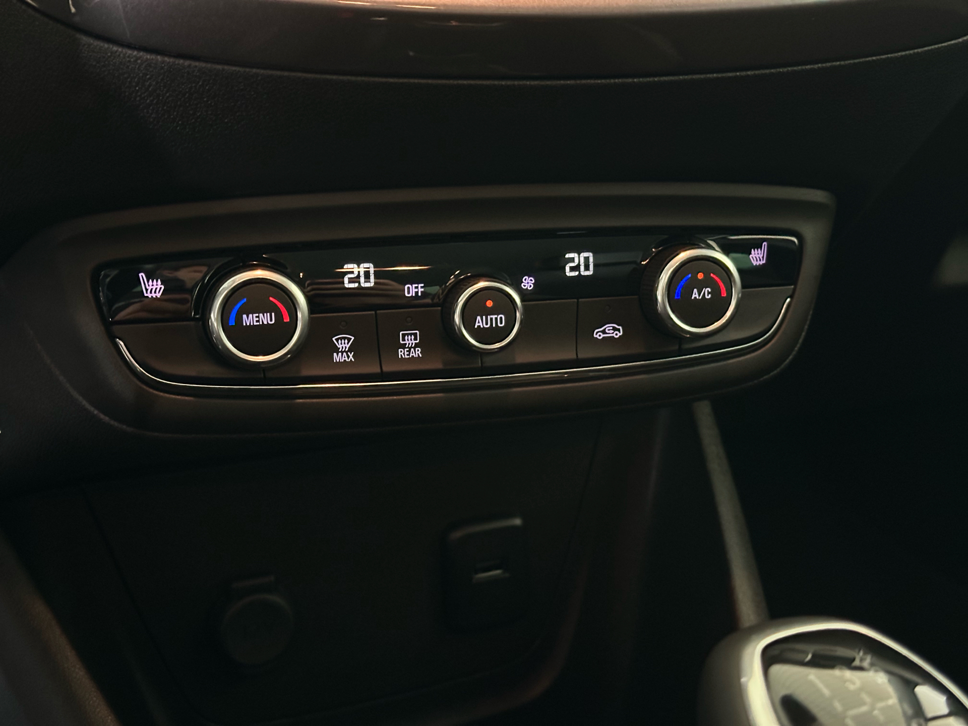 Billede af Opel Crossland X 1,2 Impress 83HK 5d 6g