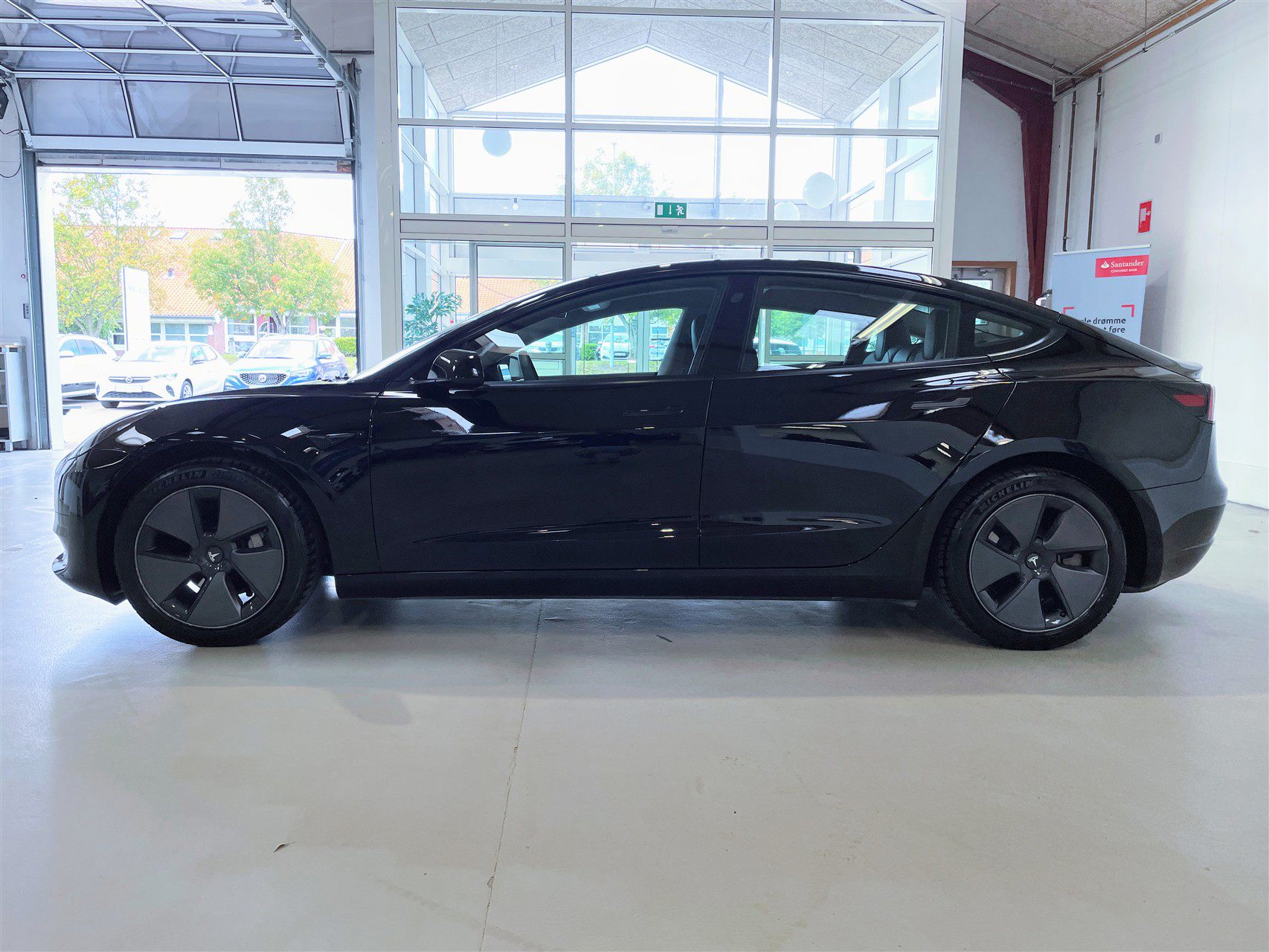 Billede af Tesla Model 3 EL Standard Range 283HK Aut.