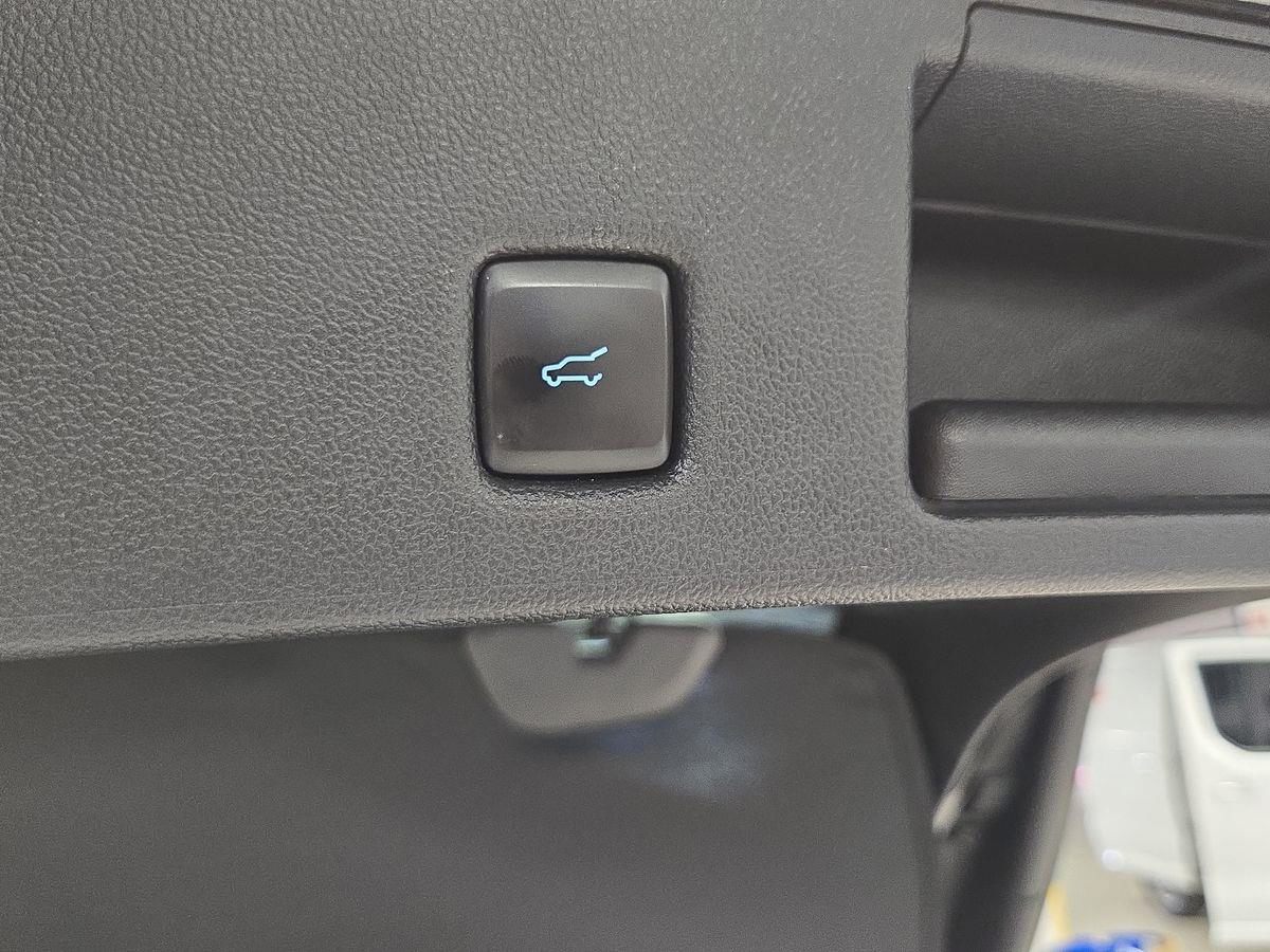 Billede af Ford Kuga Van 2,5 B/EL Titanium X CVT 225HK 5d Trinl. Gear 