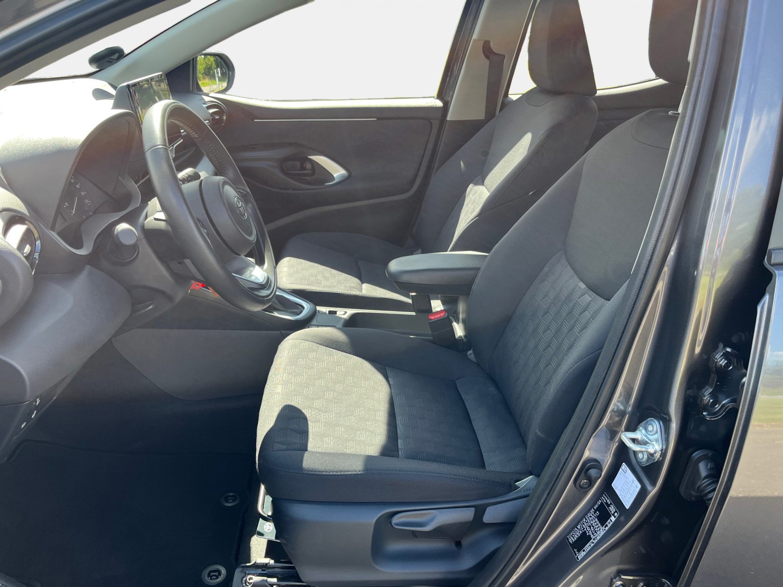 Billede af Toyota Yaris 1,5 Hybrid Essential 116HK 5d Trinl. Gear