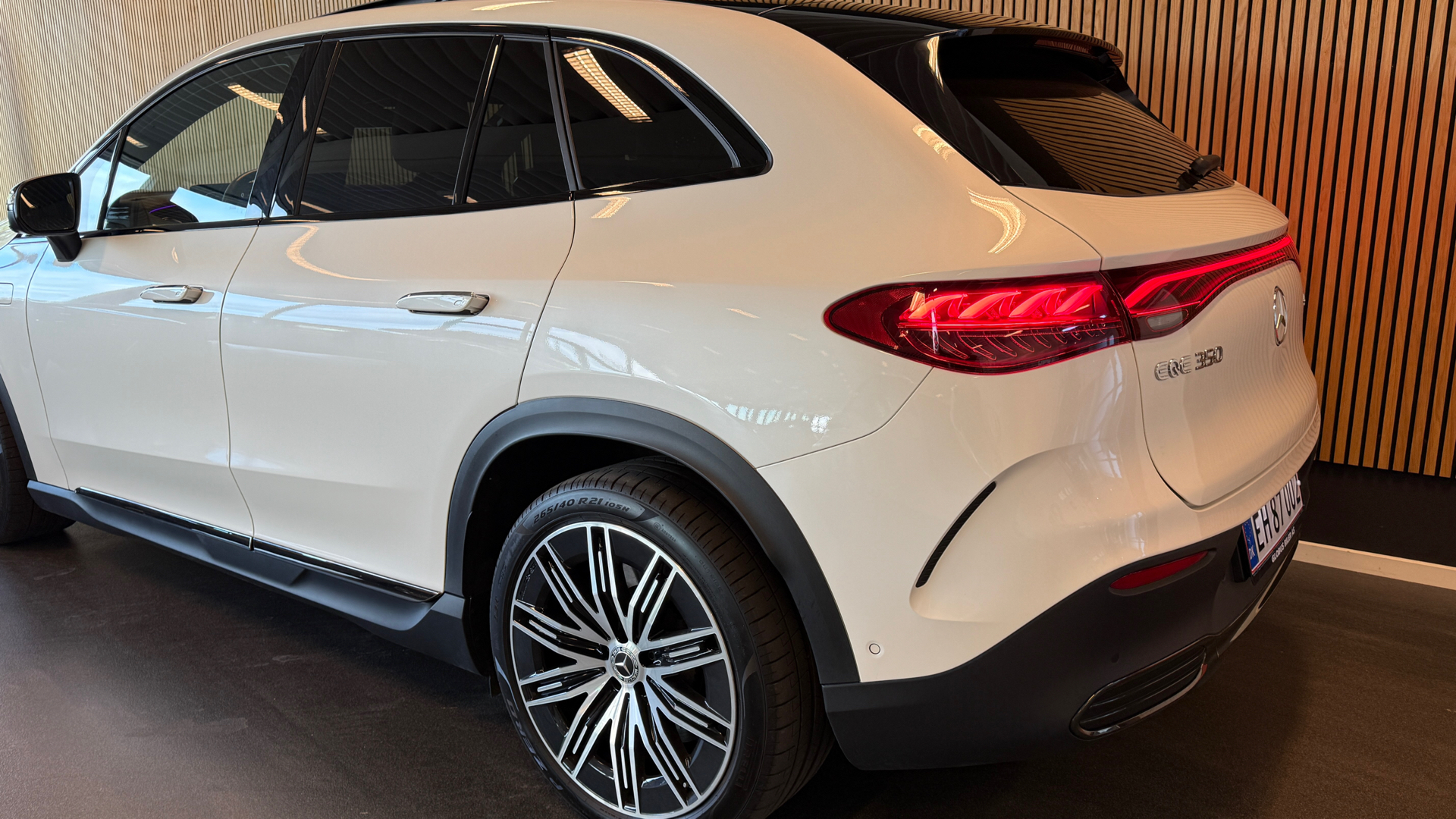 Billede af Mercedes-Benz EQE 350 EL AMG Premium Plus 4Matic 292HK 5d Aut.