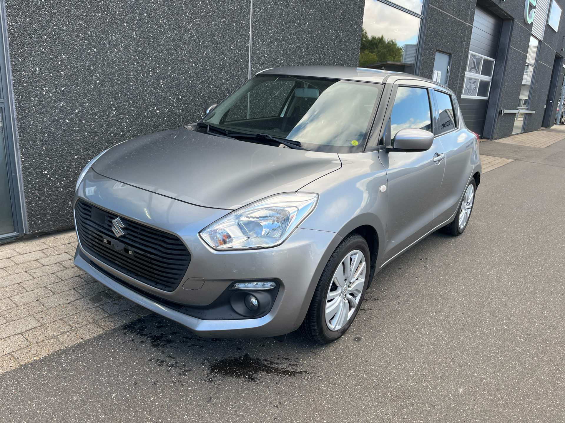 Billede af Suzuki Swift 1,2 Dualjet  Mild hybrid Action Star AEB Hybrid 90HK 5d