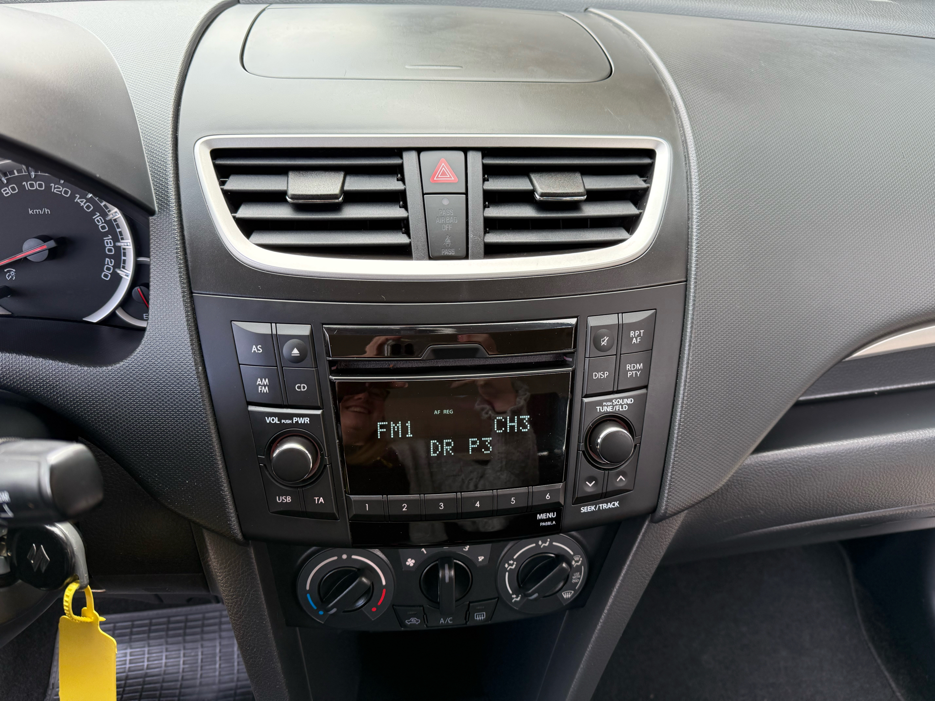 Billede af Suzuki Swift 1,2 16V ECO+ Shine S 94HK 5d