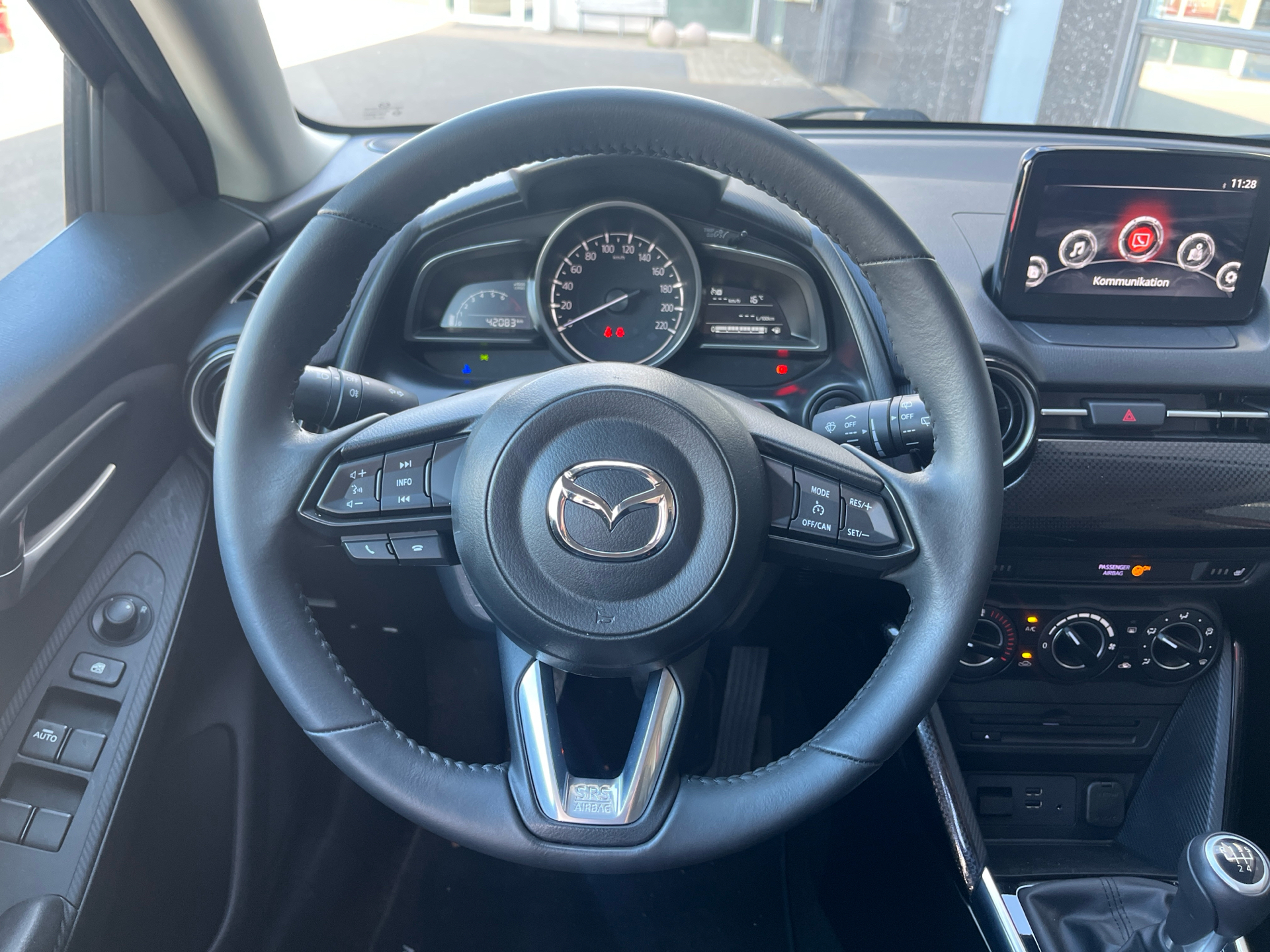 Billede af Mazda 2 1,5 Skyactiv-G Niseko 90HK 5d