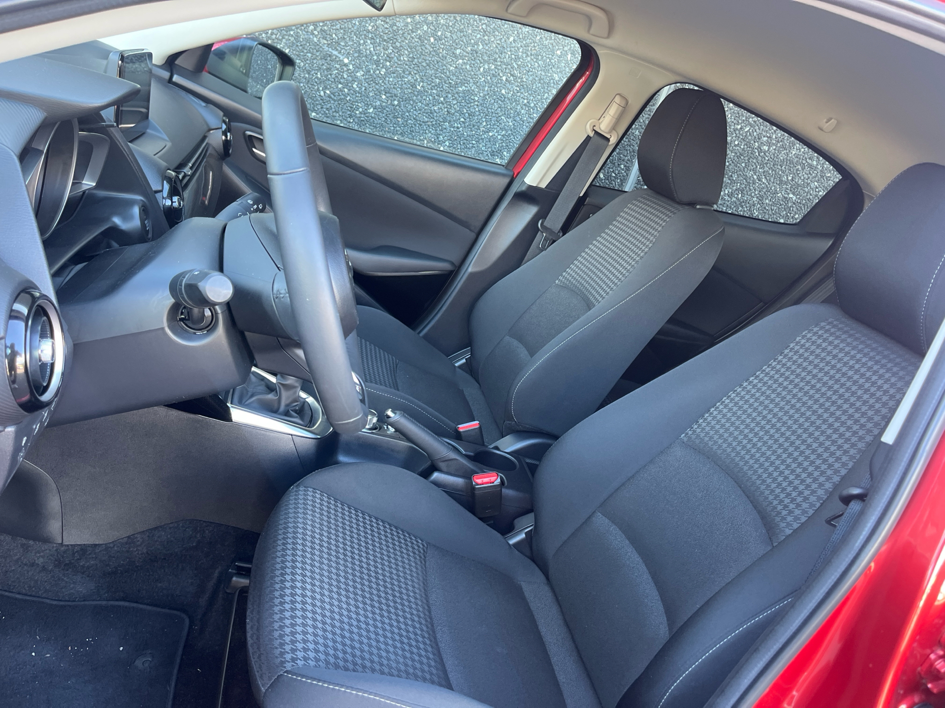 Billede af Mazda 2 1,5 Skyactiv-G Niseko 90HK 5d