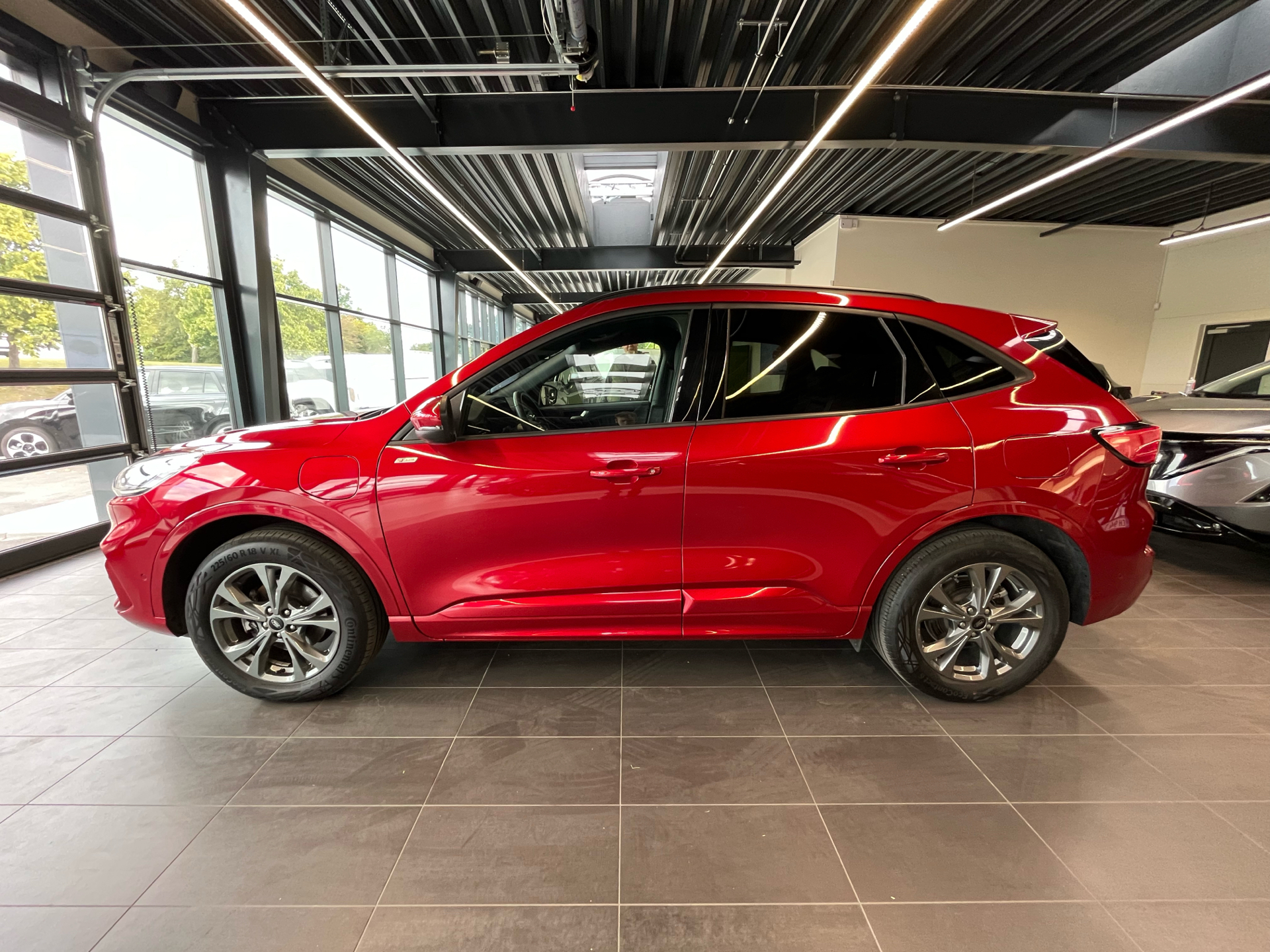 Billede af Ford Kuga 2,5 Plugin-hybrid ST-Line X CVT 225HK 5d Trinl. Gear