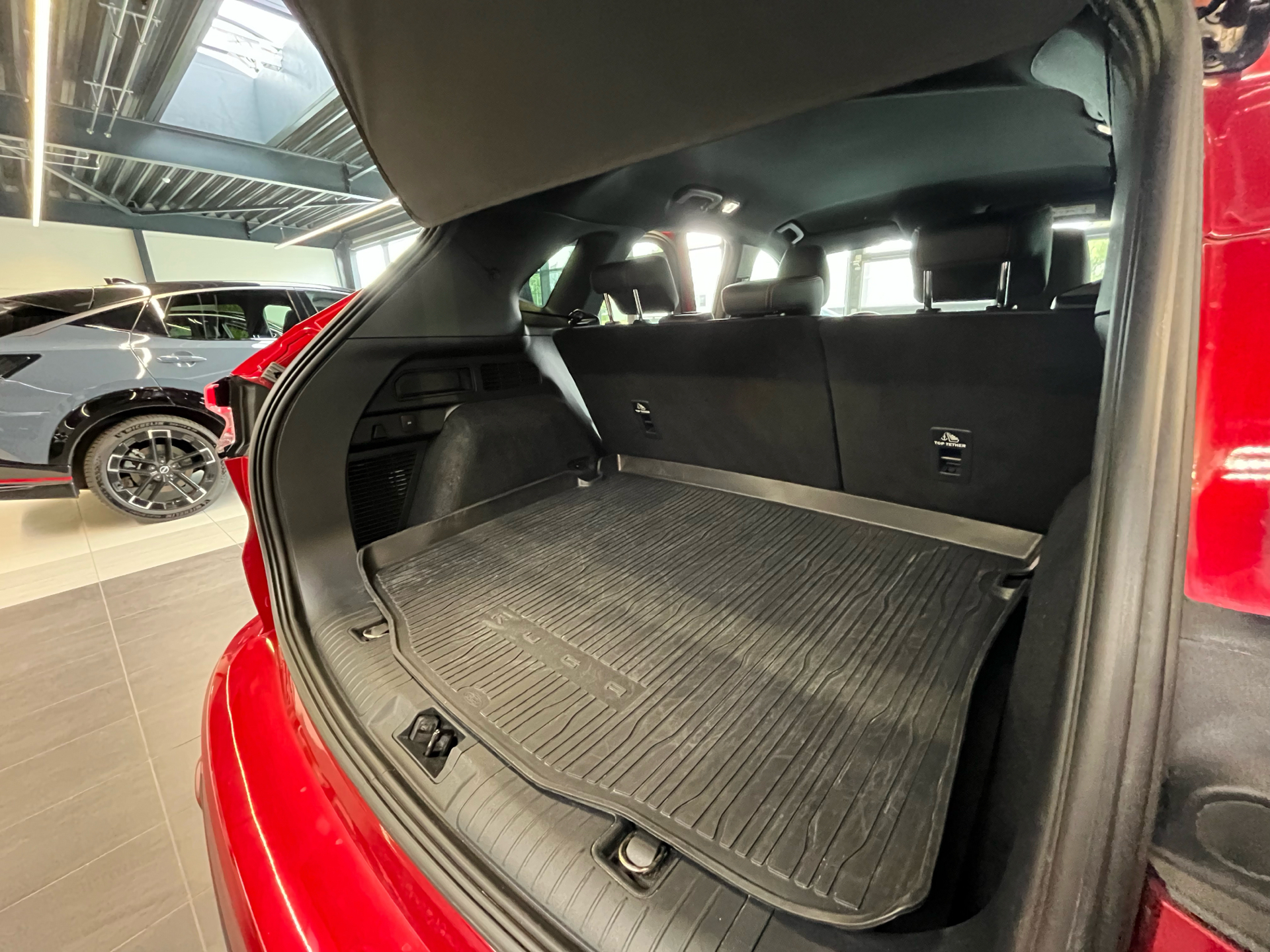 Billede af Ford Kuga 2,5 Plugin-hybrid ST-Line X CVT 225HK 5d Trinl. Gear
