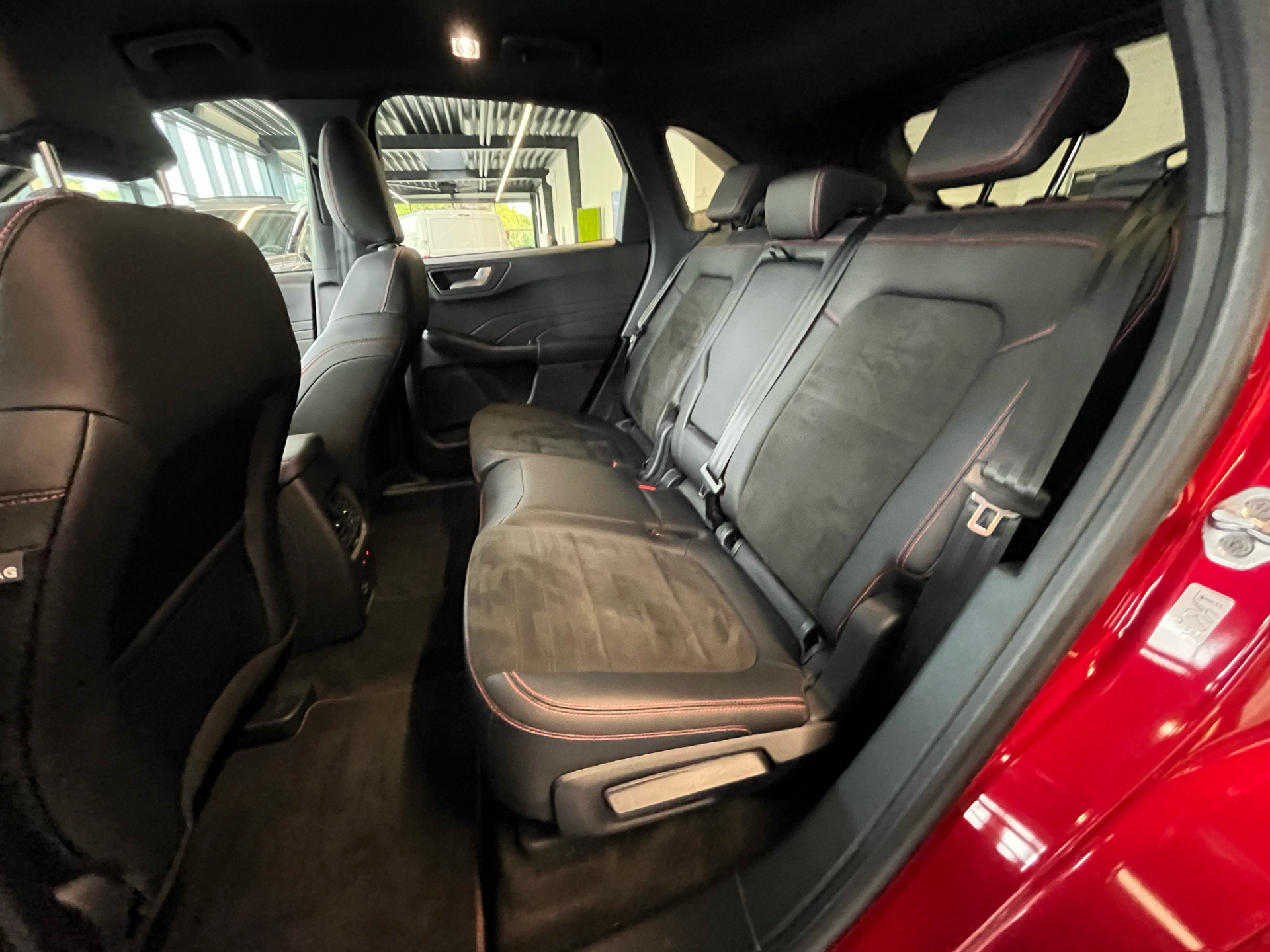 Billede af Ford Kuga 2,5 Plugin-hybrid ST-Line X CVT 225HK 5d Trinl. Gear