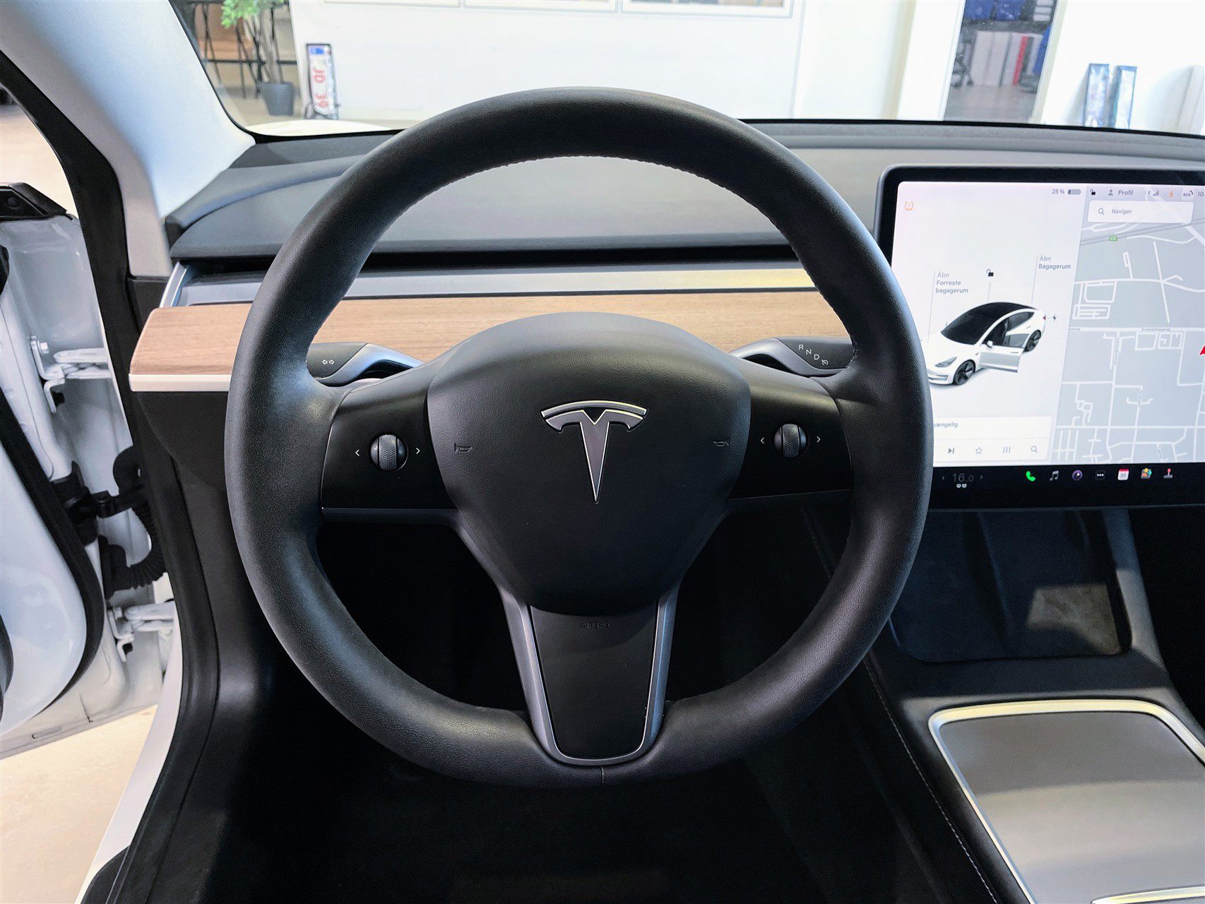 Billede af Tesla Model 3 EL Standard Range 283HK Aut.