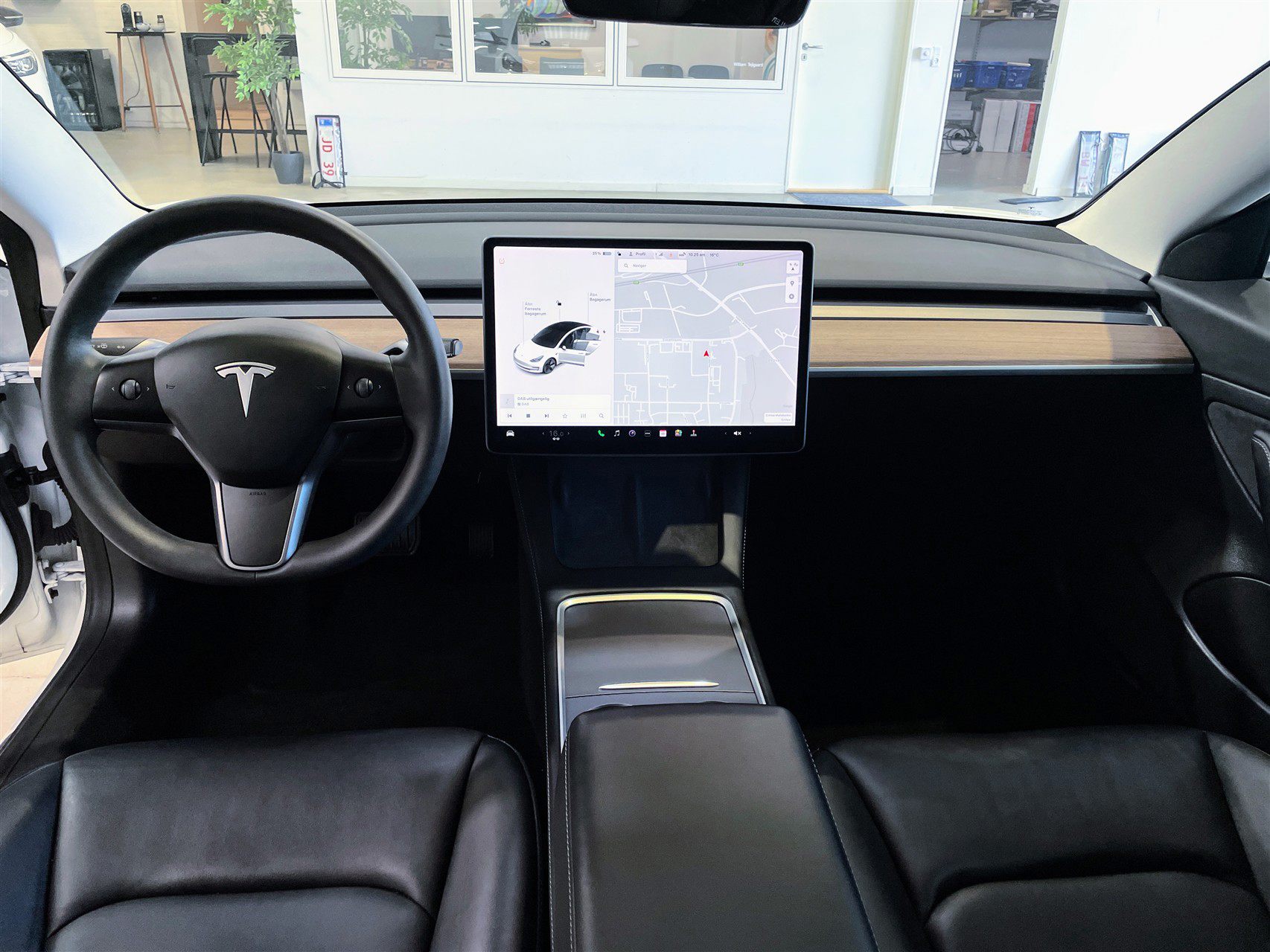 Billede af Tesla Model 3 EL Standard Range 283HK Aut.
