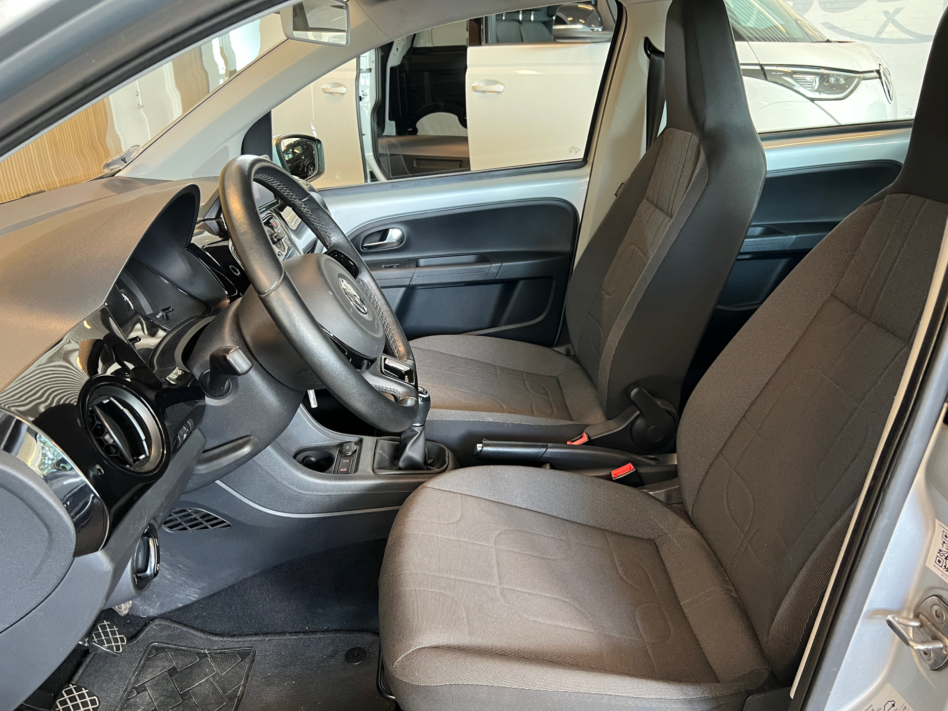 Billede af VW up 1,0 MPI BMT Move 60HK 5d