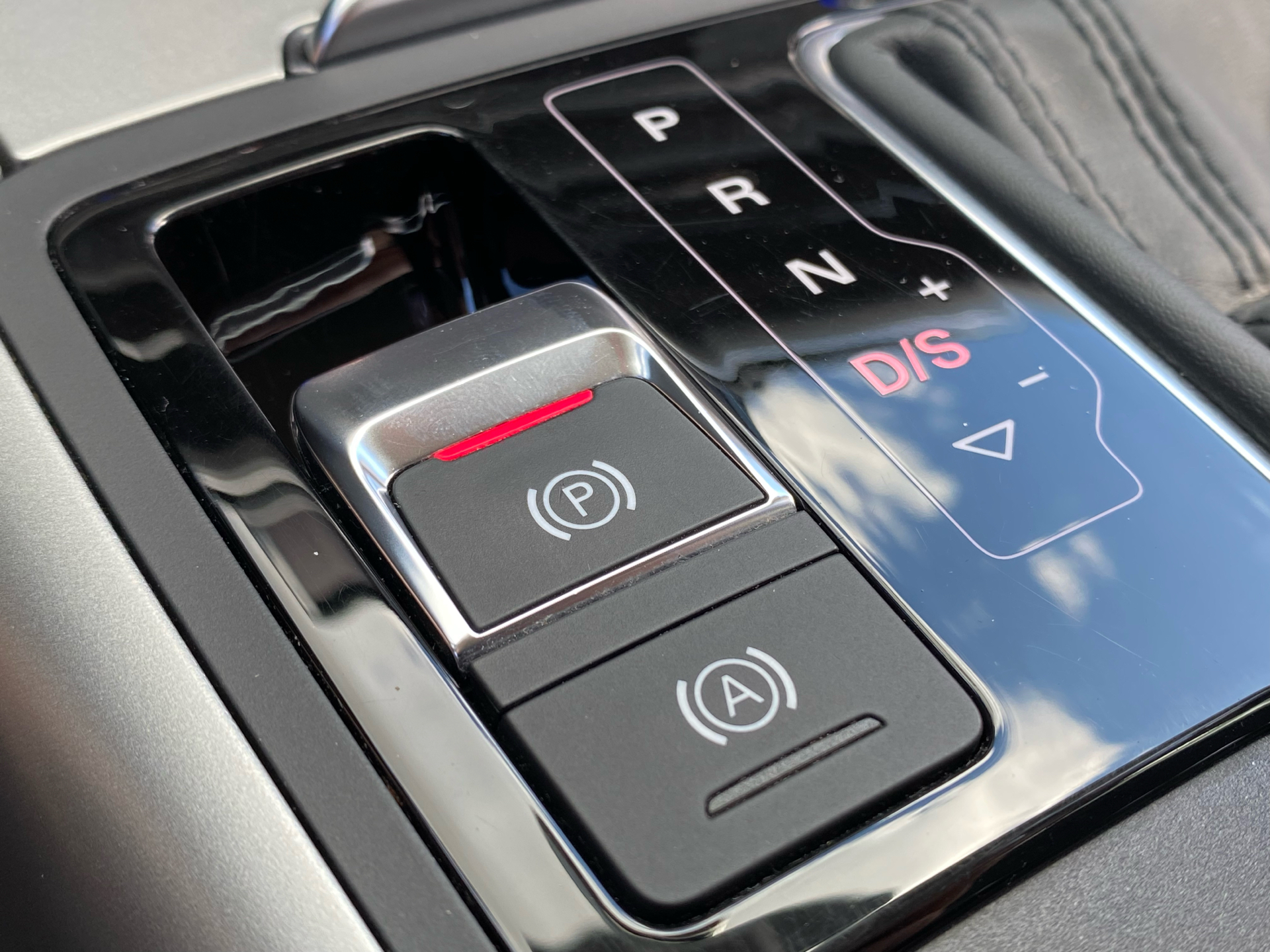 Billede af Audi A6 Avant 2,0 TDI Ultra S Tronic 190HK Stc 7g Aut.