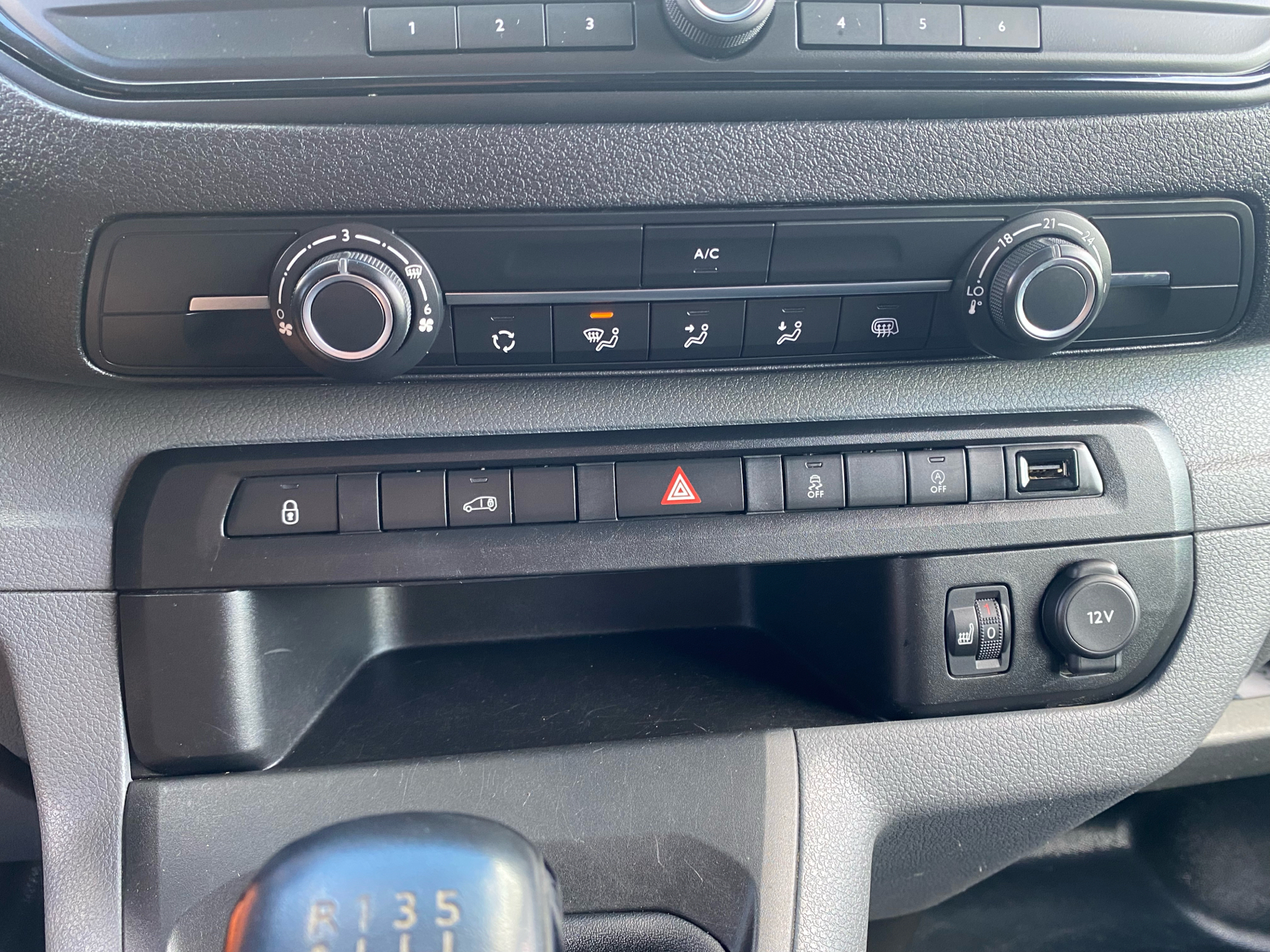 Billede af Toyota Proace L2H1 1,6 D-4D T0 Splitbagdør 90HK Van 6g