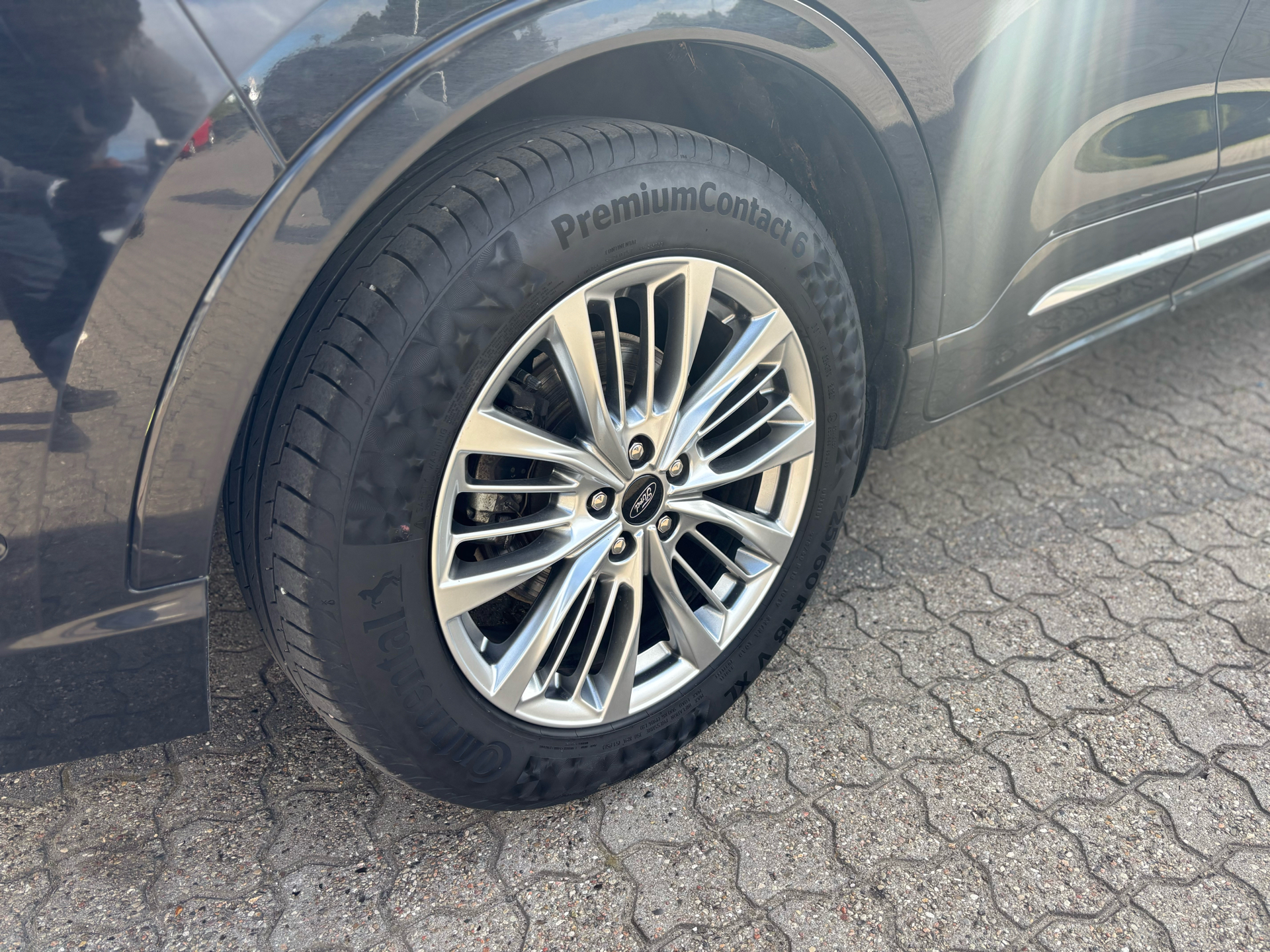 Billede af Ford Kuga 2,5 Plugin-hybrid Vignale CVT 225HK 5d Trinl. Gear