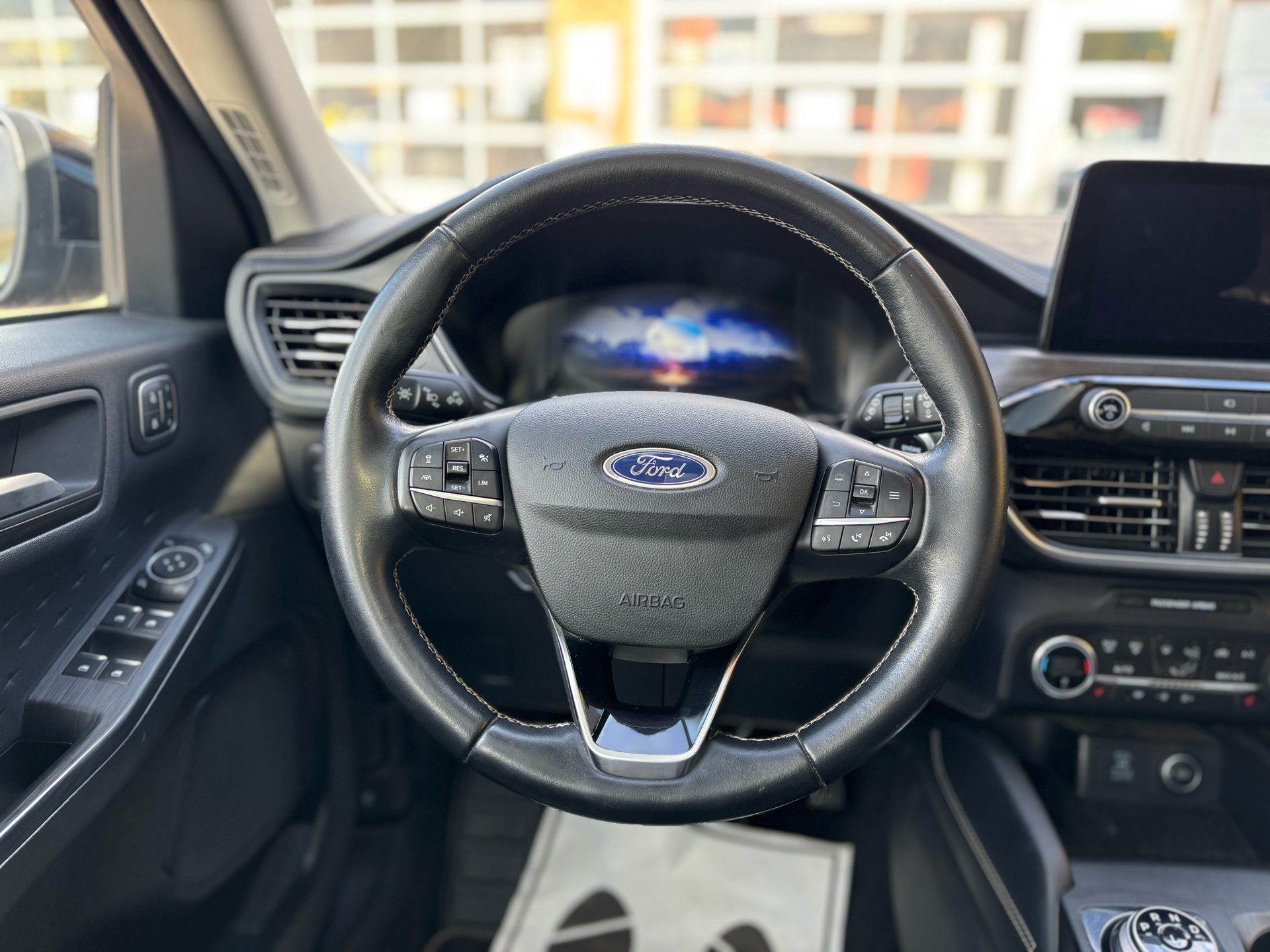 Billede af Ford Kuga 2,5 Plugin-hybrid Vignale CVT 225HK 5d Trinl. Gear