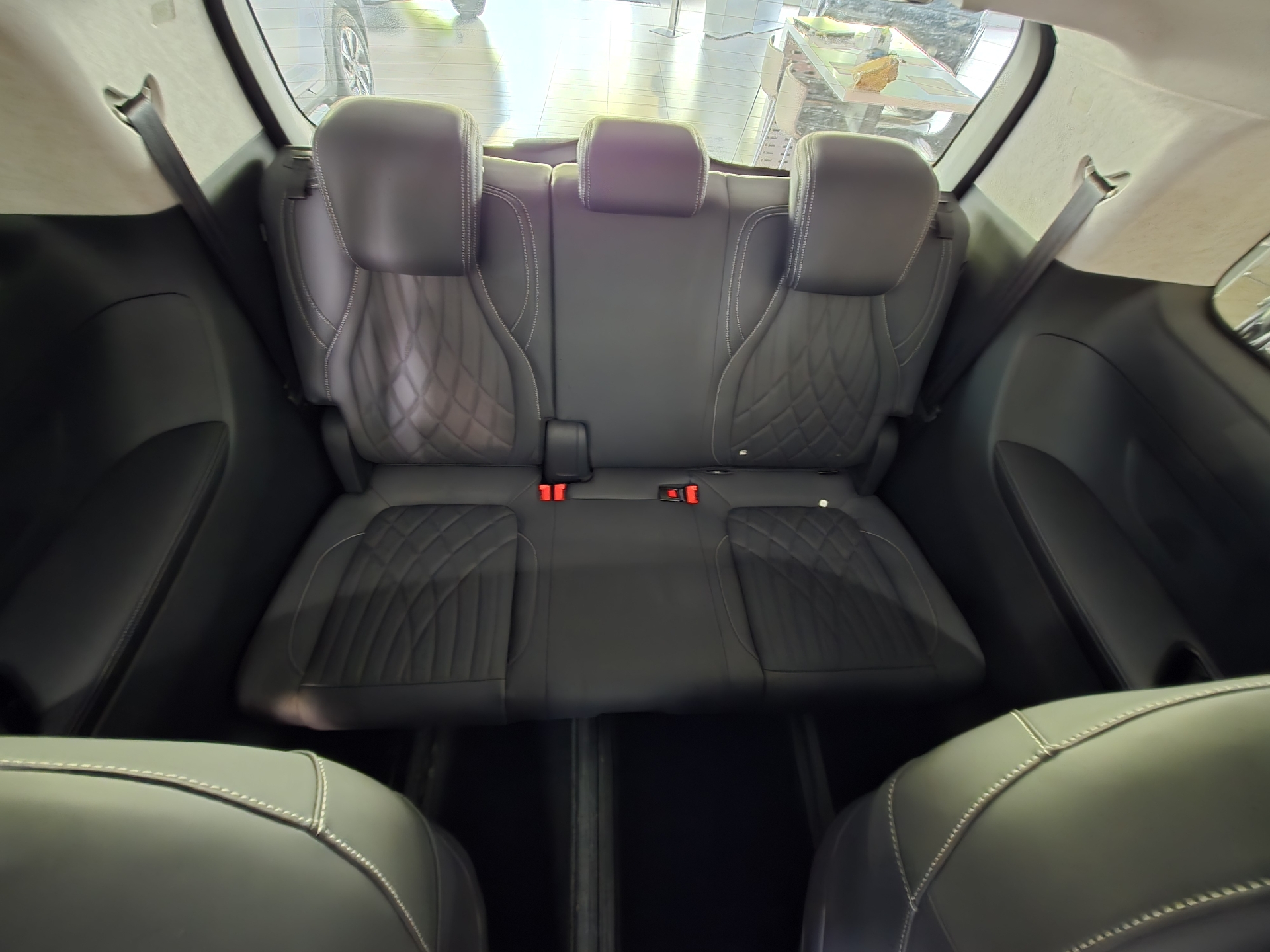Billede af Maxus Mifa 9 EL Luxery 245HK Aut.