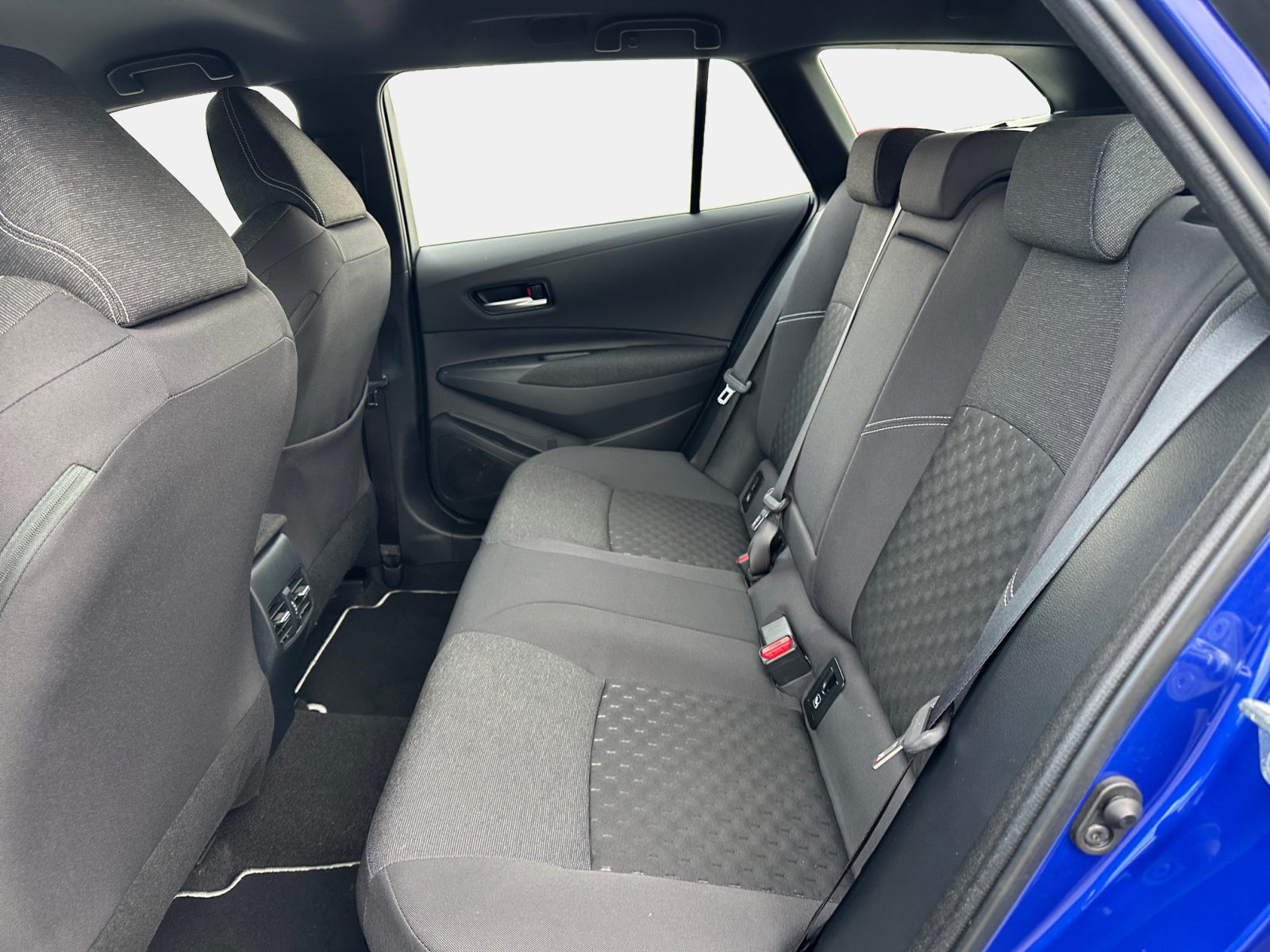 Billede af Toyota Corolla Touring Sports 1,8 Hybrid Active Comfort Pack E-CVT 140HK Stc Trinl. Gear