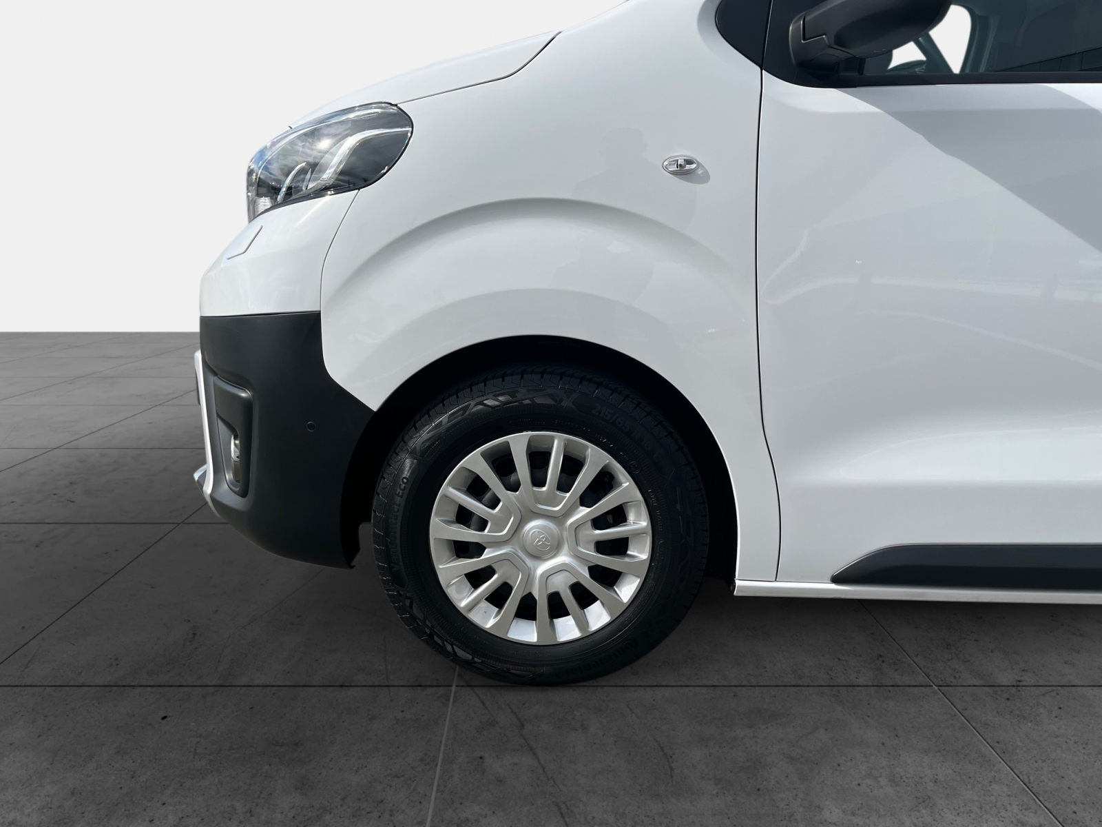 Billede af Toyota Proace Long 2,0 D Comfort Master 144HK Van 6g
