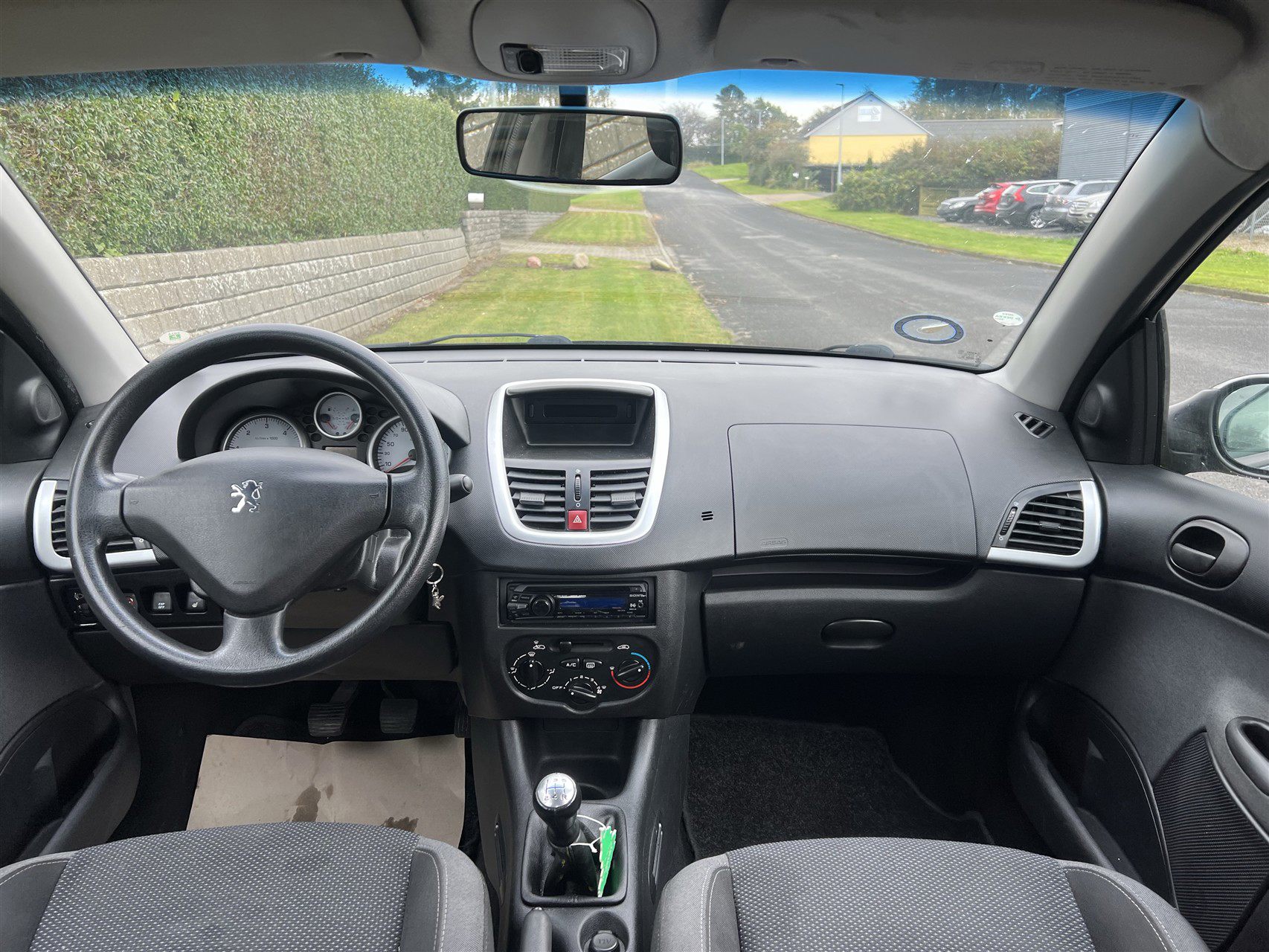 Billede af Peugeot 208 1,6 BlueHDi Desire Sky 100HK 5d