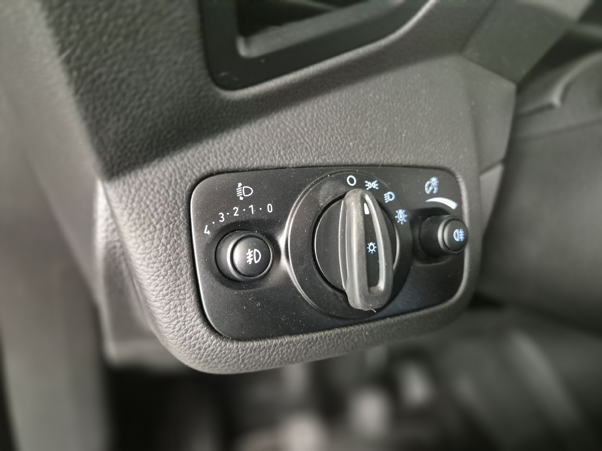 Billede af Ford C-MAX 1,0 EcoBoost Titanium Fun 125HK 6g