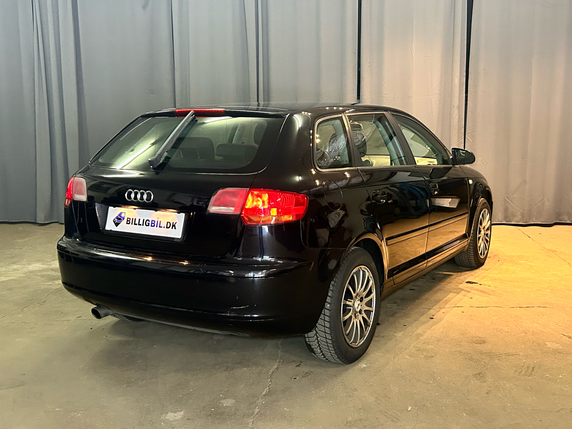 Billede af Audi A3 Sportback 1,6 Ambiente 102HK 5d