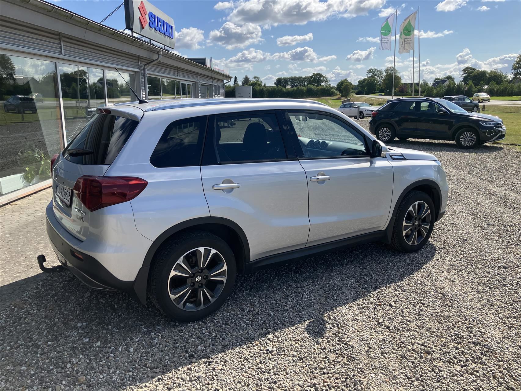 Billede af Suzuki Vitara 1,0 Boosterjet Adventure KUP 112HK 5d 6g Aut.