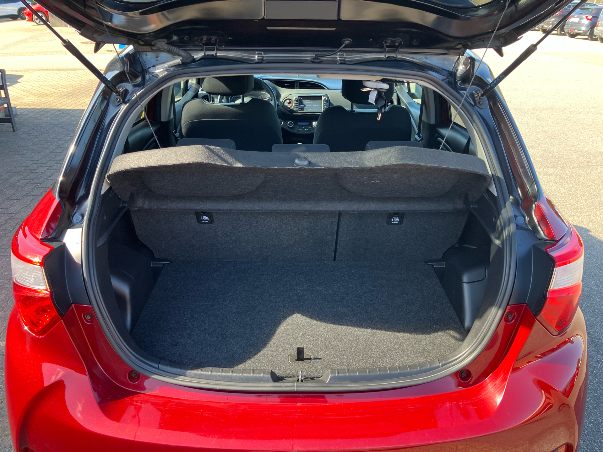 Billede af Toyota Yaris 1,5 VVT-I T3 Premiumpakke 111HK 5d 6g
