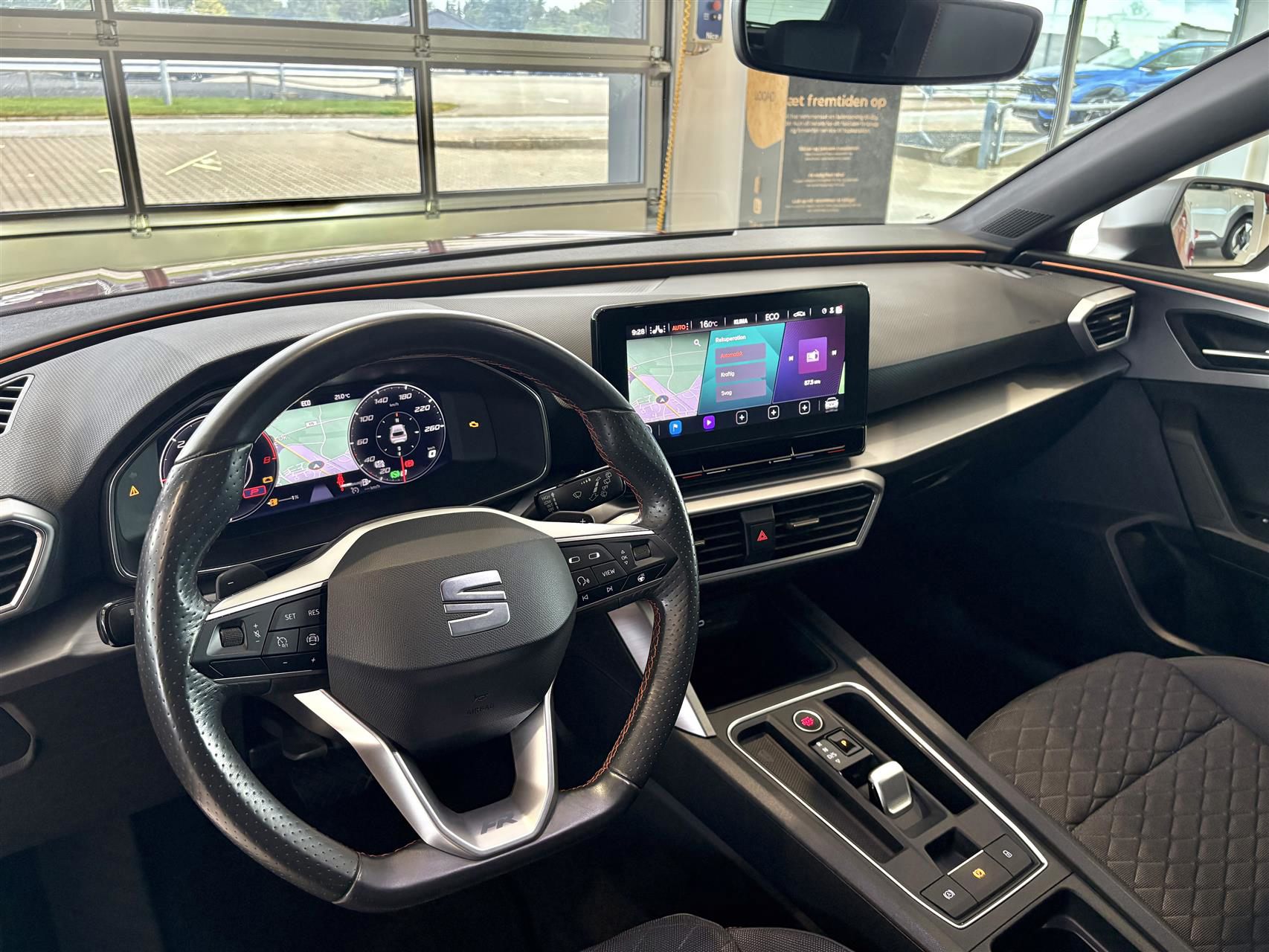 Billede af Seat Leon 1,4 e-Hybrid FR DSG 204HK 5d 6g Aut.