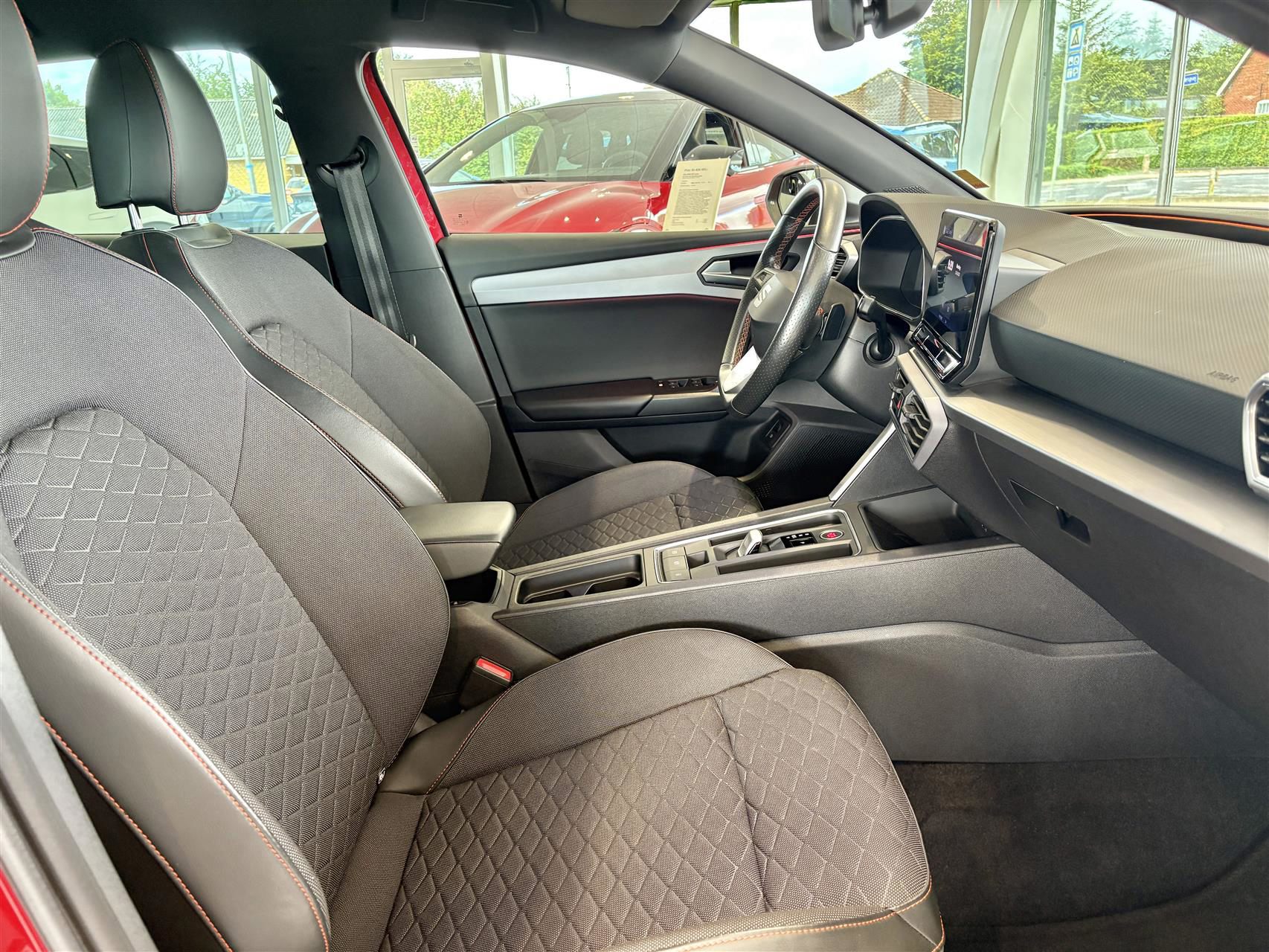 Billede af Seat Leon 1,4 e-Hybrid FR DSG 204HK 5d 6g Aut.