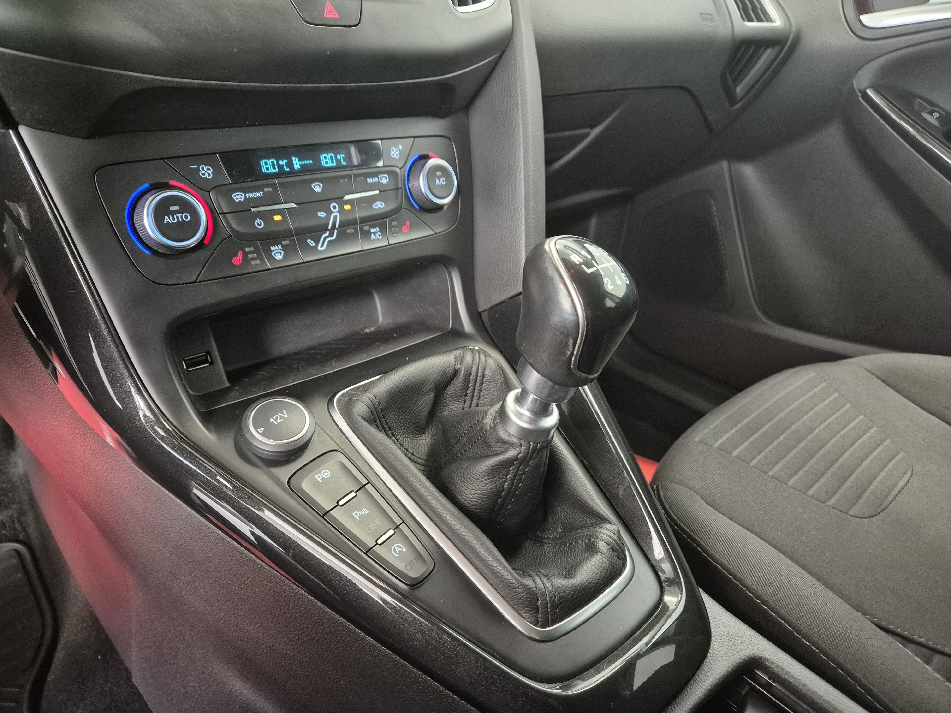 Billede af Ford Focus 1,0 EcoBoost Titanium Plus 125HK Stc 6g