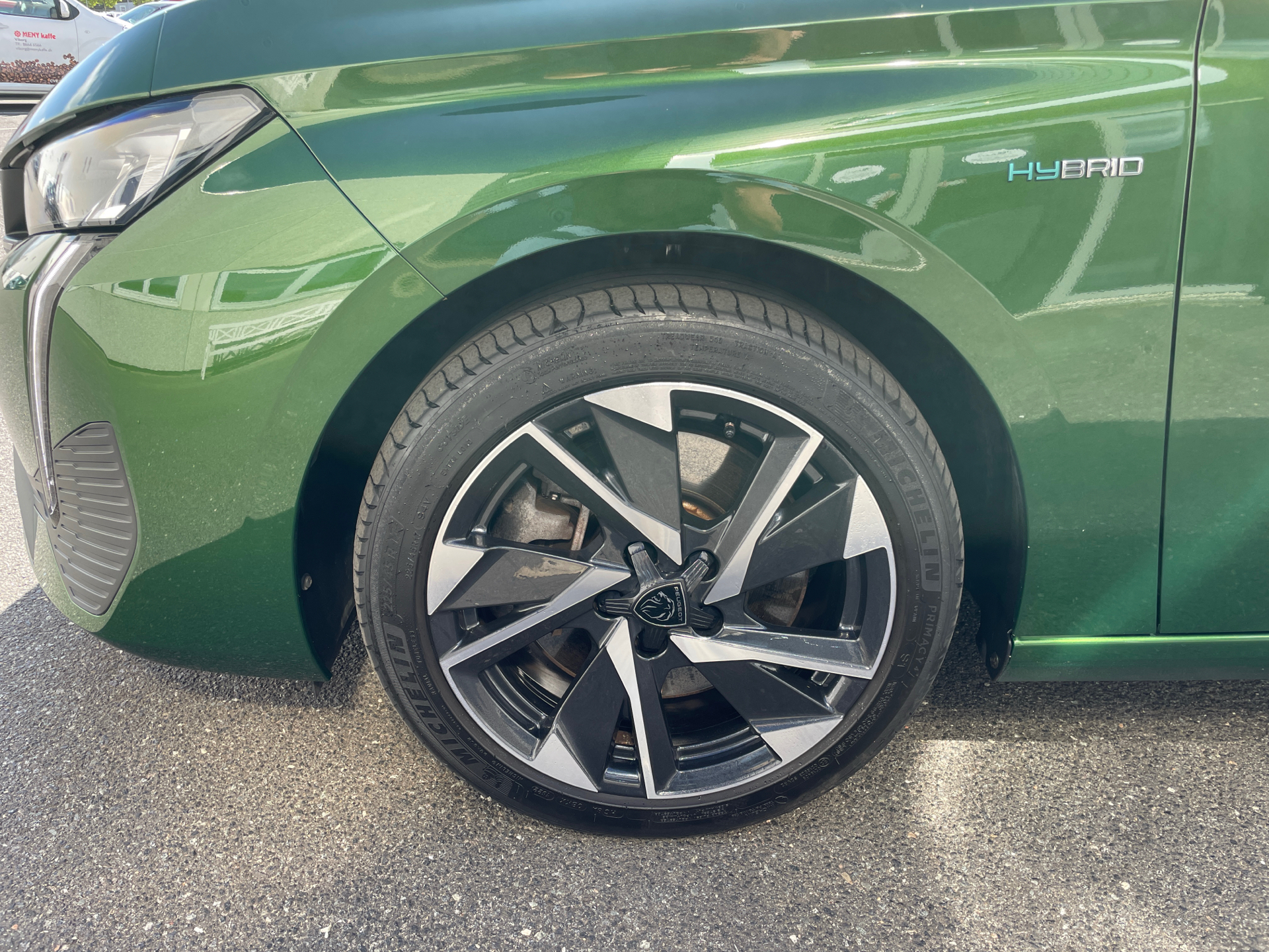 Billede af Peugeot 308 1,6 Plugin-hybrid First Selection Plus EAT8 180HK 5d 8g Aut.