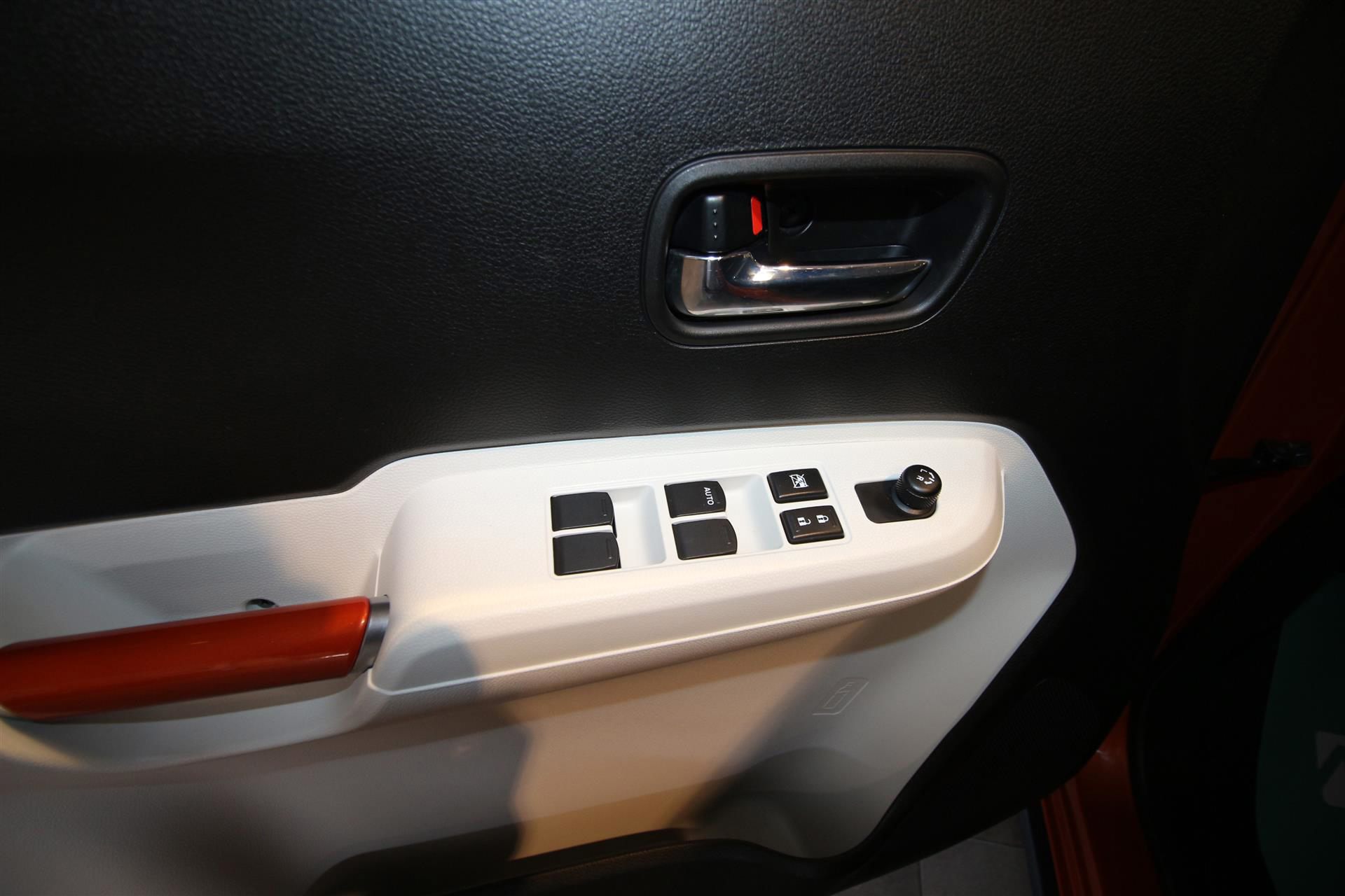 Billede af Suzuki Ignis 1,2 Dualjet 16V GLX 90HK 5d
