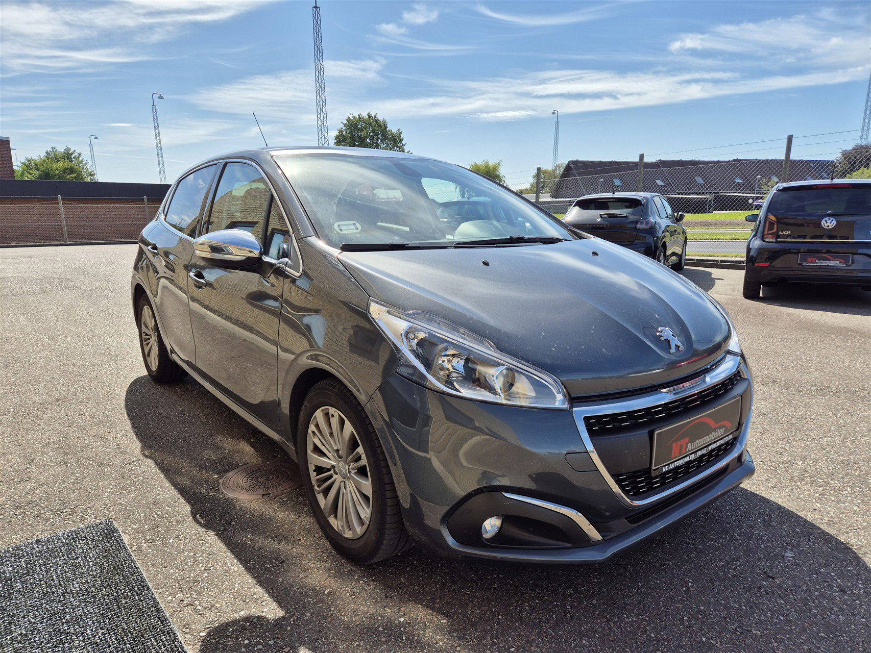 Billede af Peugeot 208 1,6 BlueHDi Desire Sky 100HK 5d
