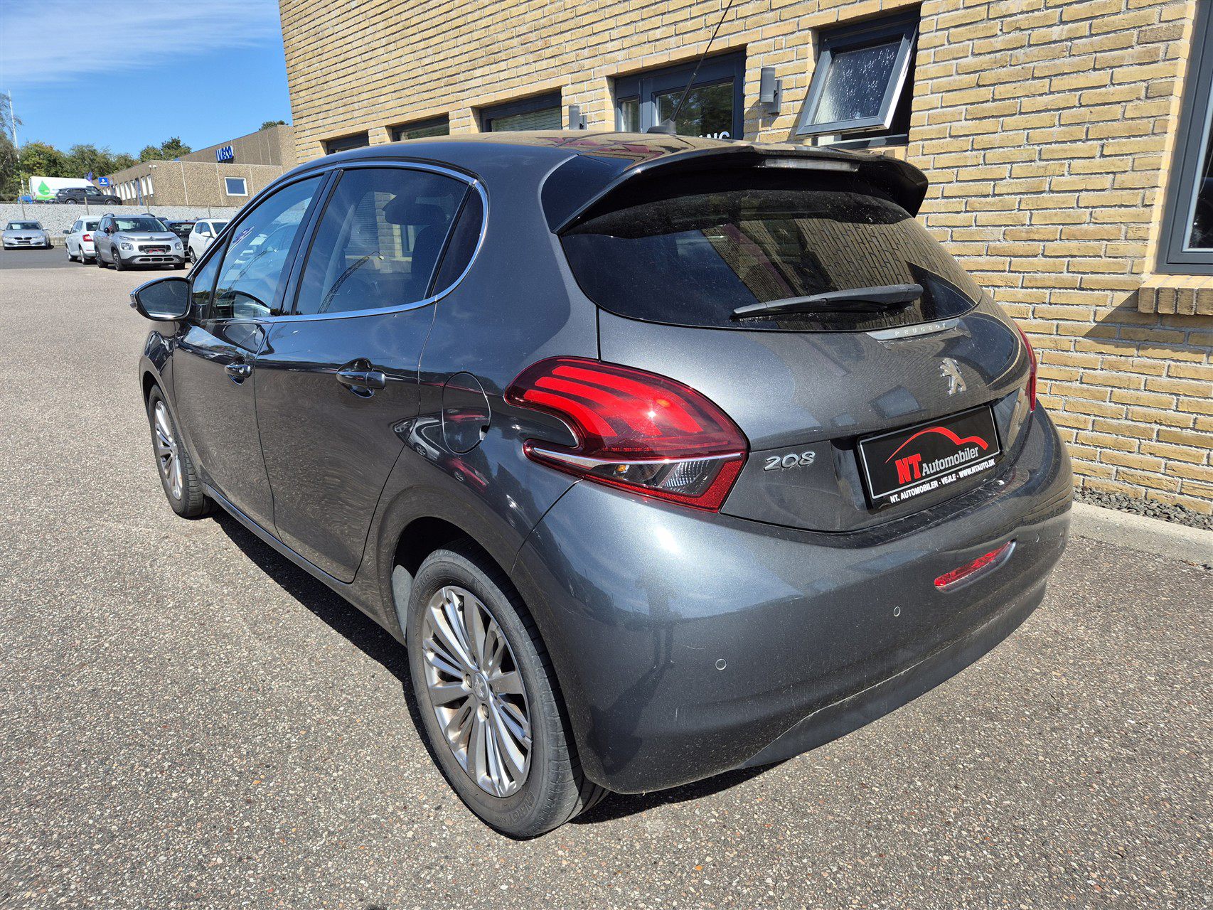 Billede af Peugeot 208 1,6 BlueHDi Desire Sky 100HK 5d