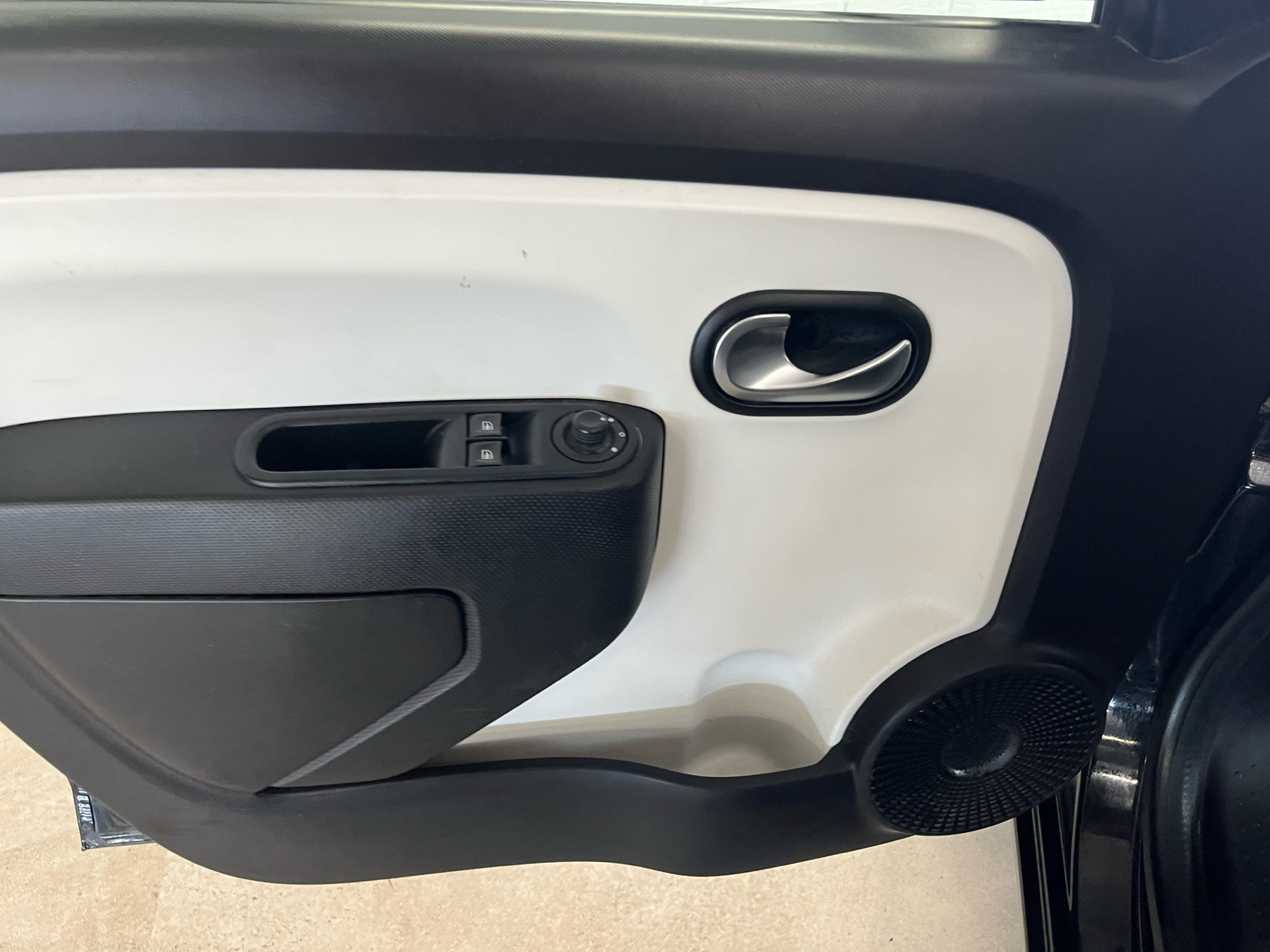 Billede af Renault Twingo 1,0 Sce Expression start/stop 70HK 5d