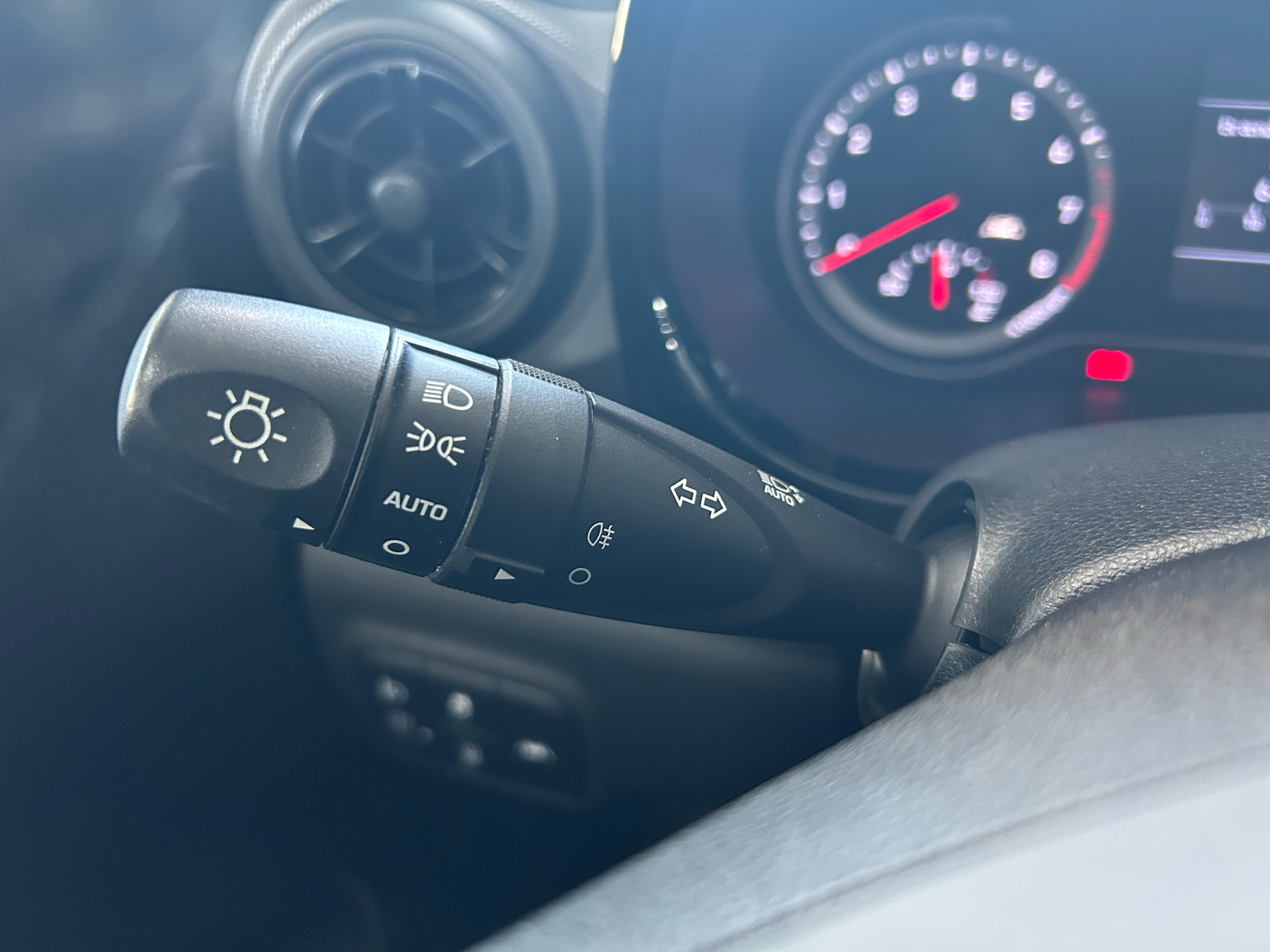 Billede af Hyundai i10 1,0 Essential 67HK 5d