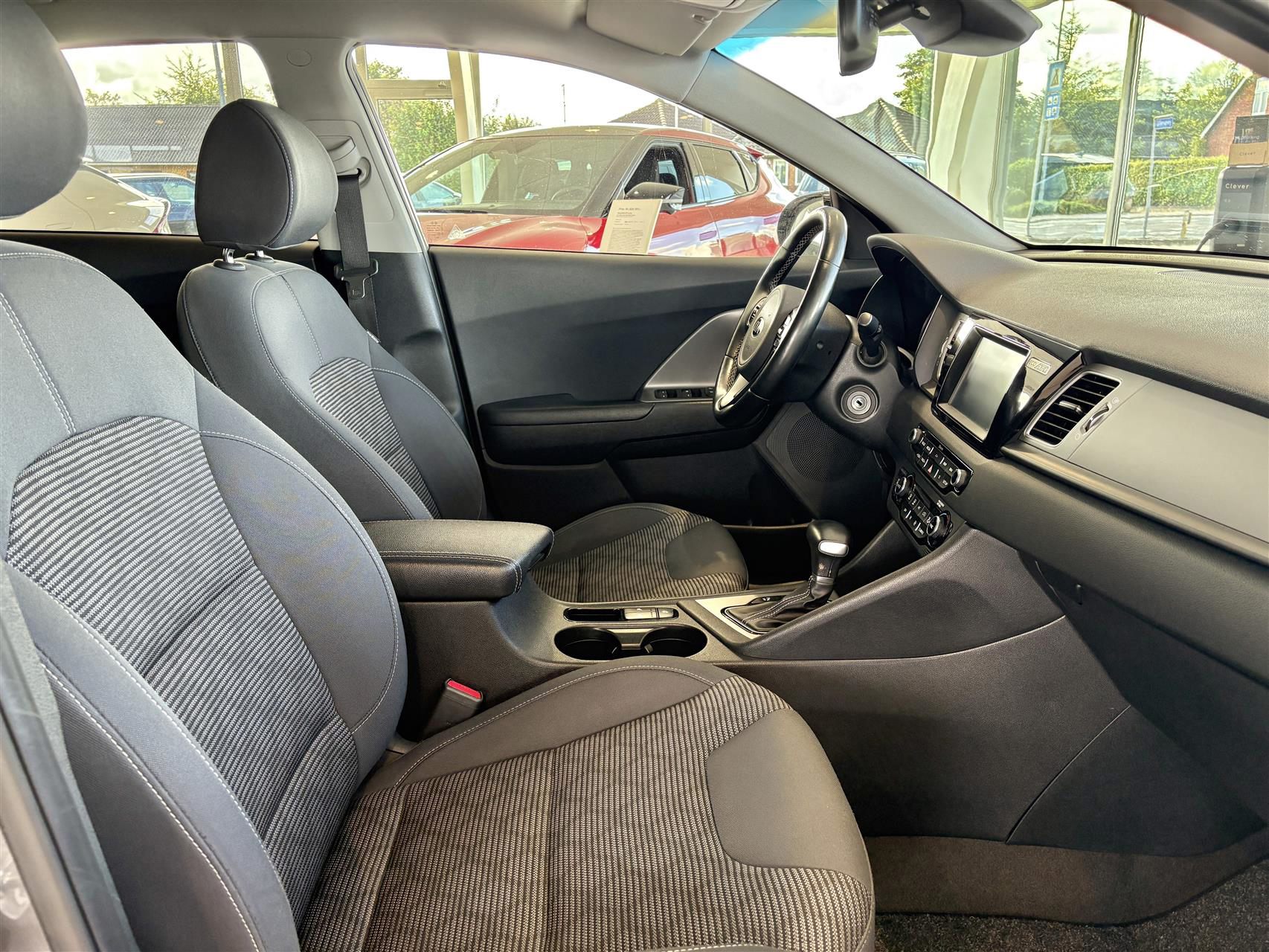 Billede af Kia Niro 1,6 GDI PHEV  Plugin-hybrid Comfort DCT 141HK 5d 6g Aut.