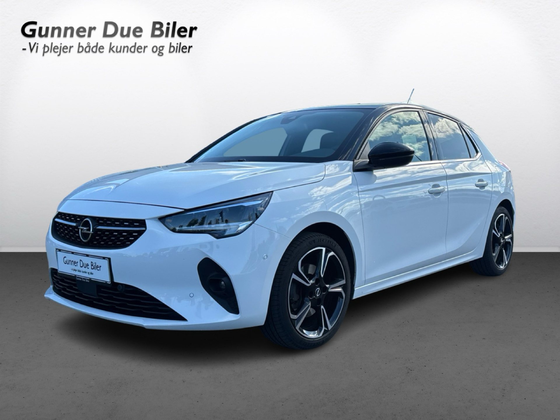 Billede af Opel Corsa 1,2 PureTech Elegance Sky EAT8 100HK 5d 8g Aut.