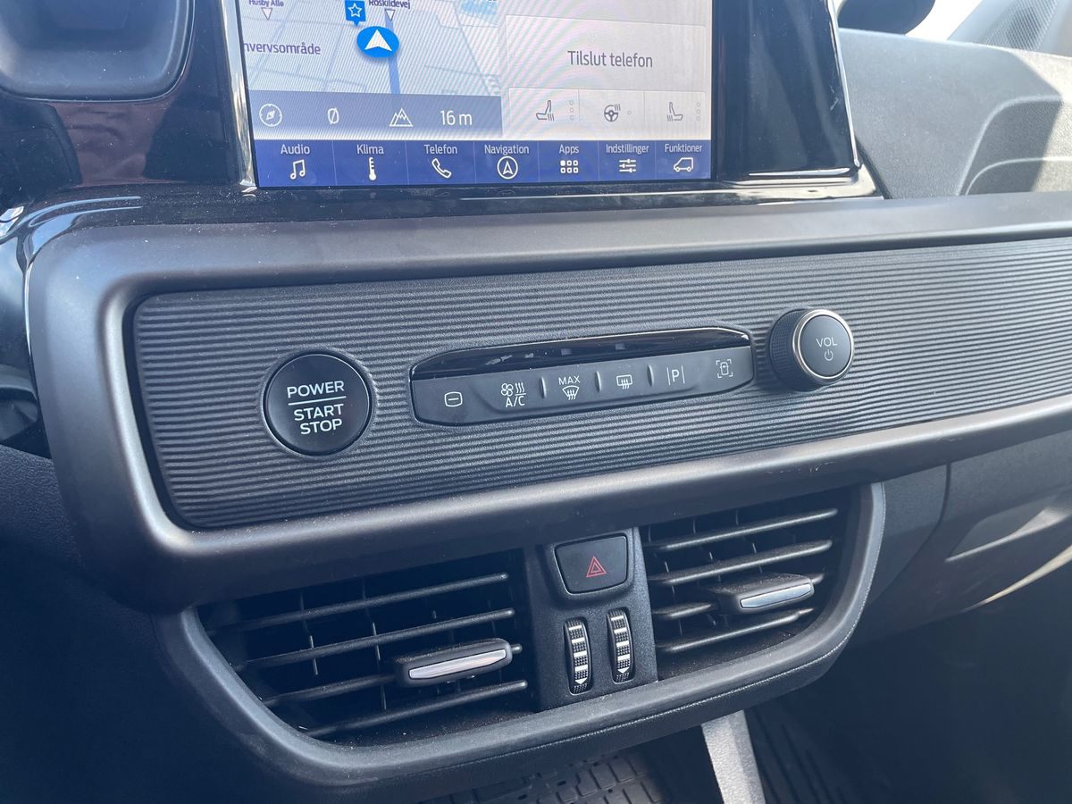 Billede af Ford Transit Courier 1,0 EcoBoost Limited DCT 125HK Van 7g Aut.