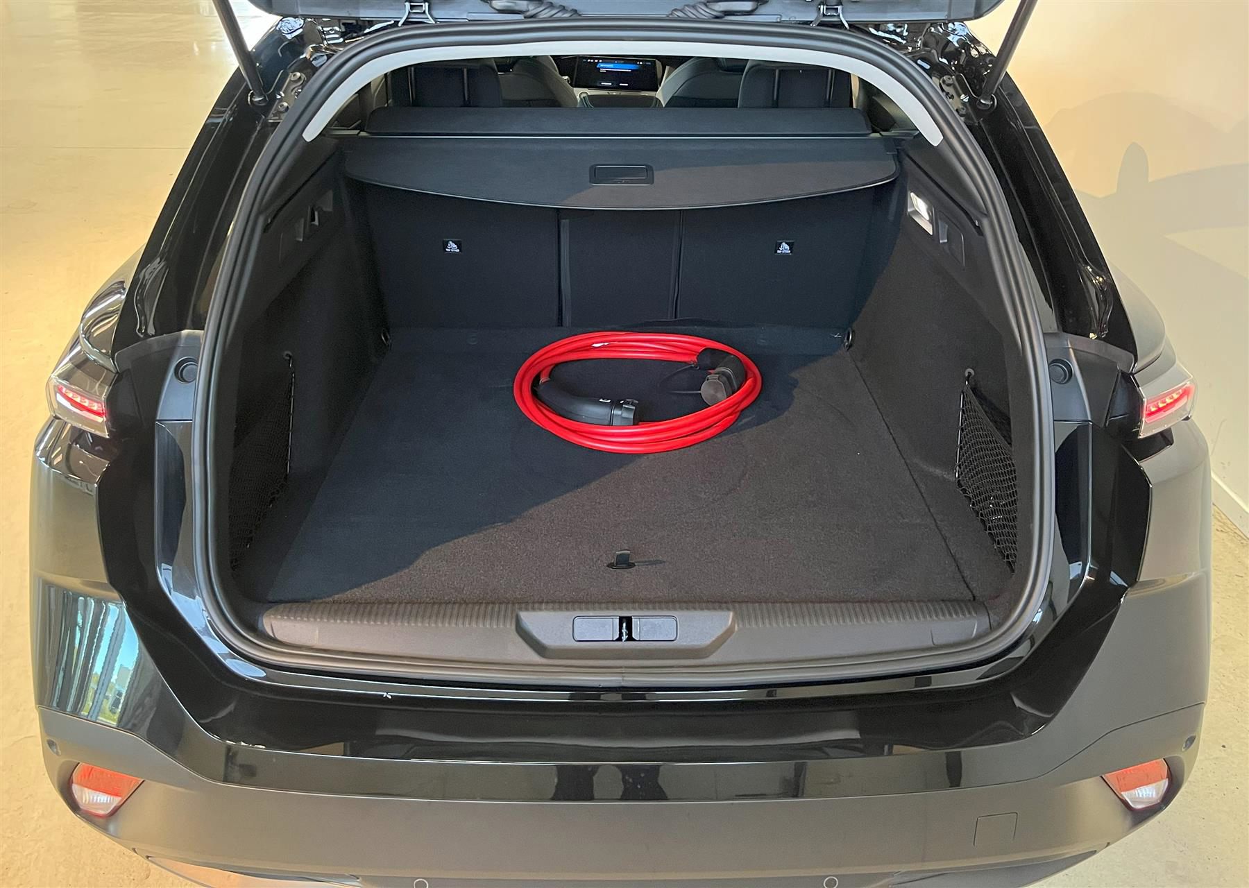 Billede af Peugeot e-308 EL Style 156HK Stc Aut.